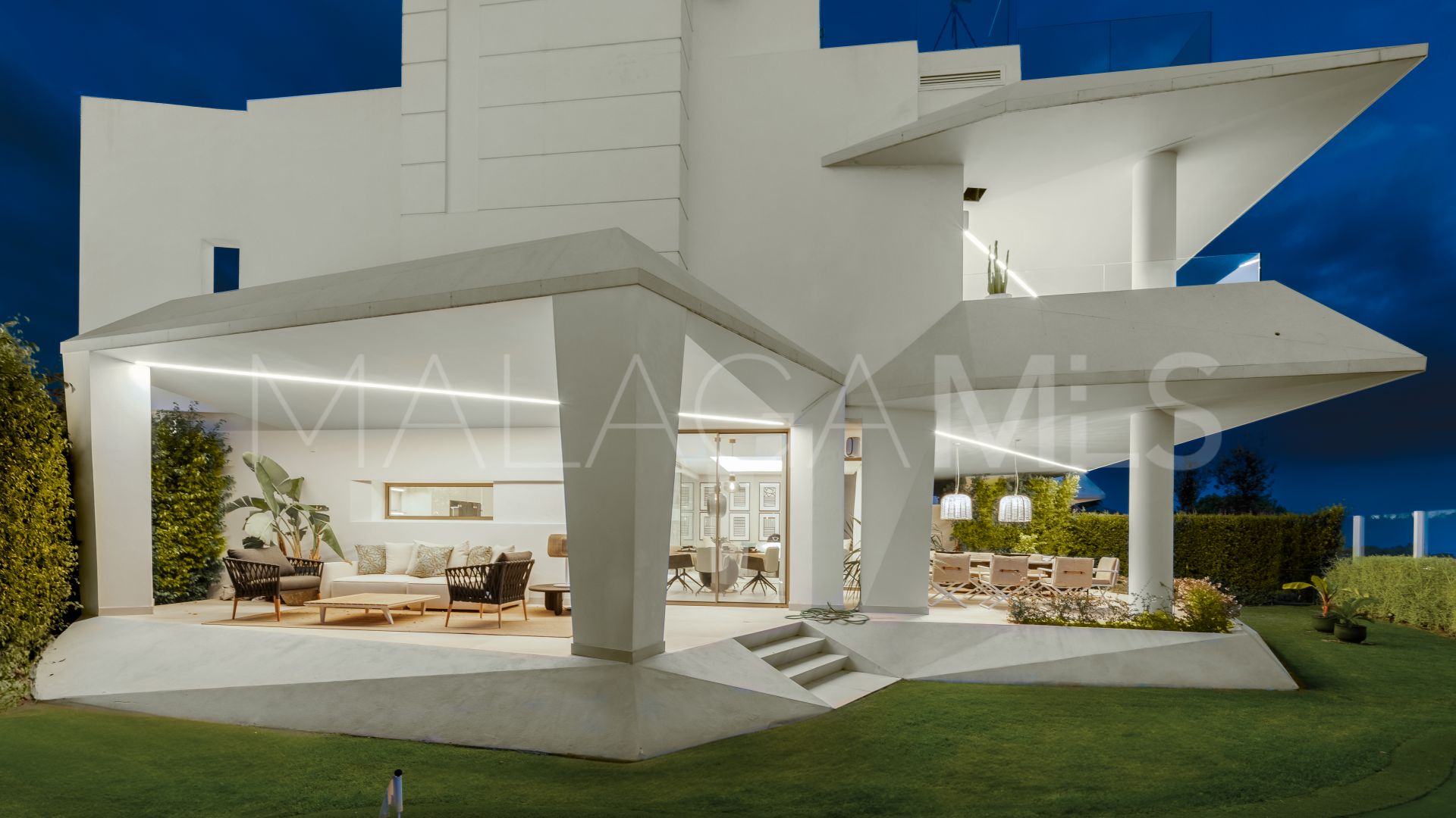 Doppelhaushälfte for sale in Celeste Marbella