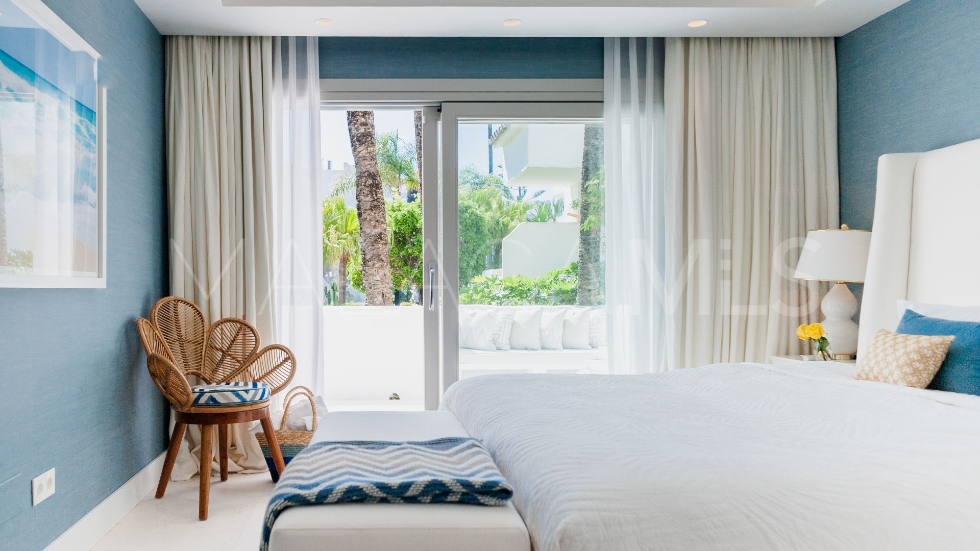 For sale Alhambra del Mar ground floor apartment with 3 bedrooms