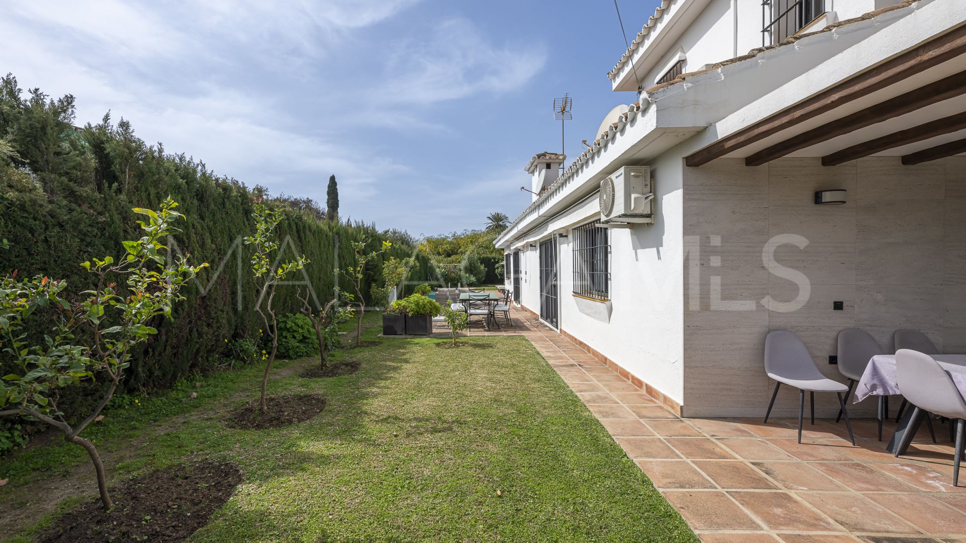 Villa for sale in Marbella Golden Mile