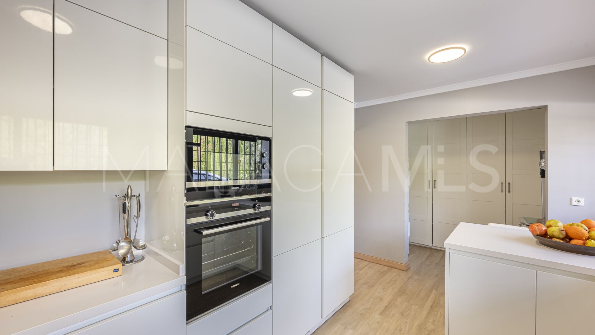 Villa for sale in Marbella Golden Mile