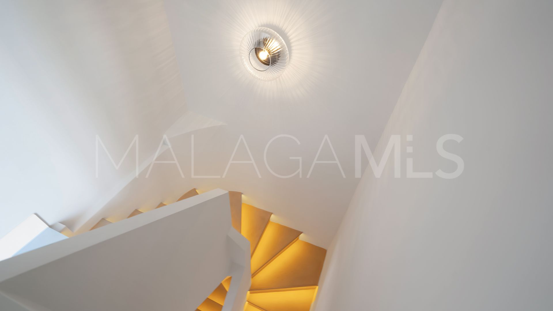 4 bedrooms town house in Azalea Beach for sale