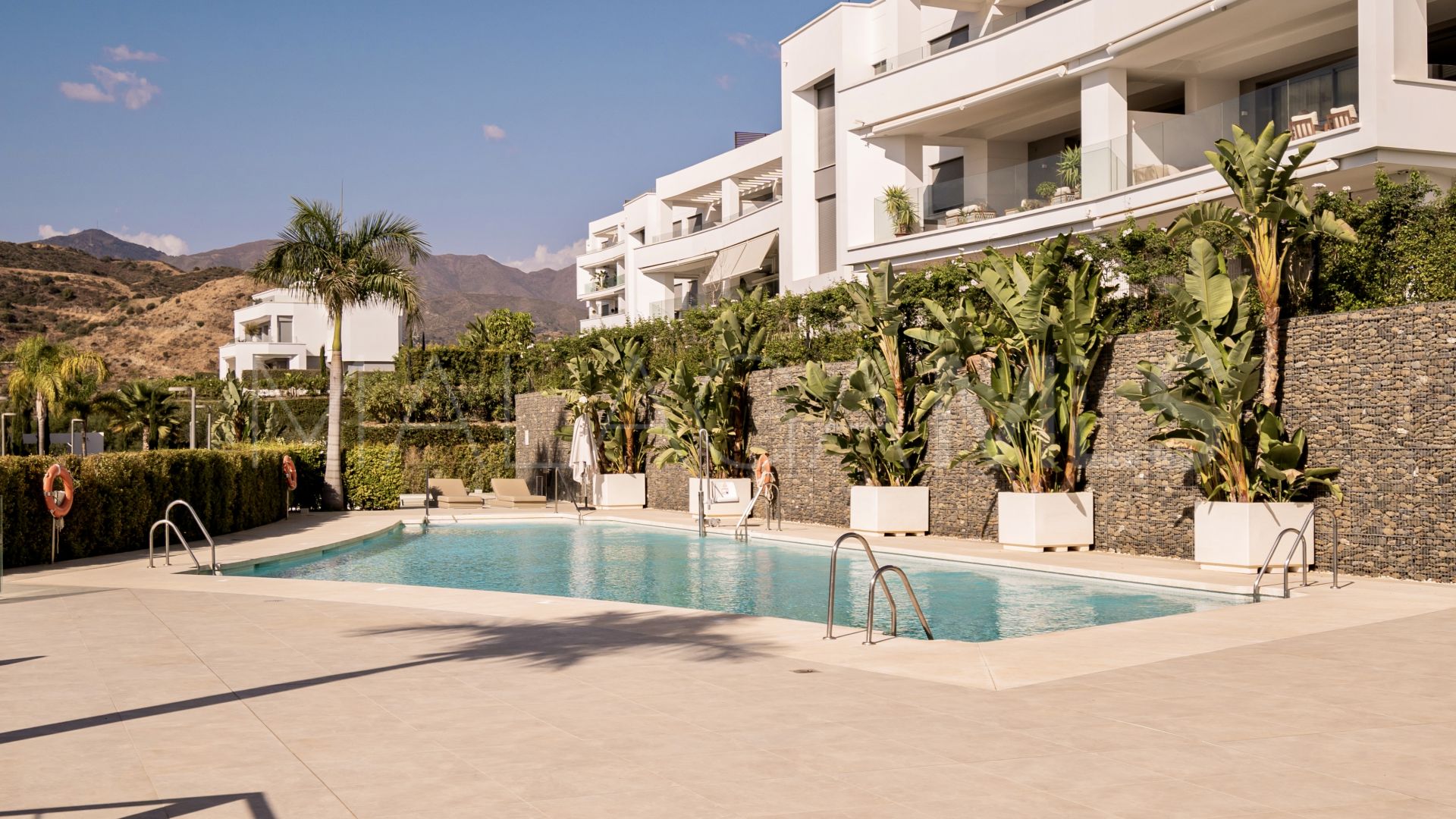 Ground floor apartment with 4 bedrooms for sale in Santa Clara