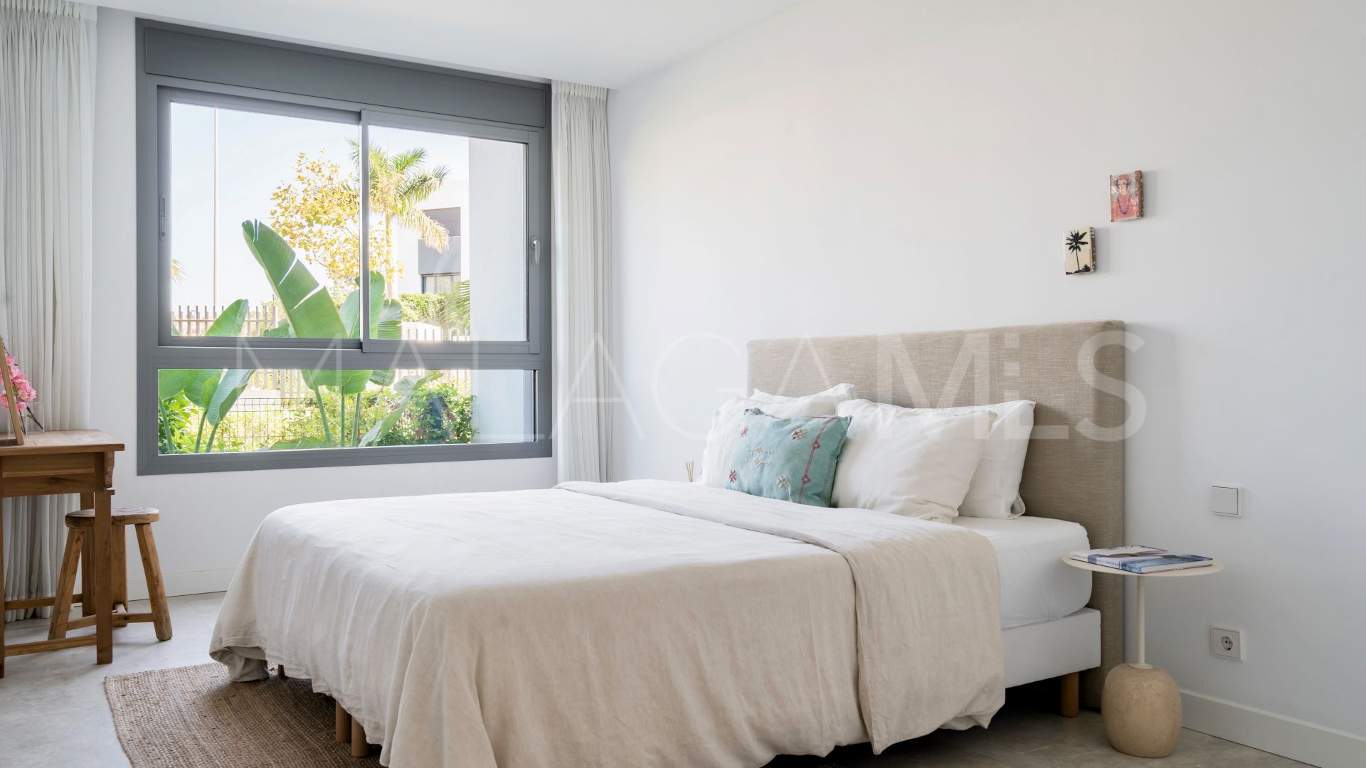 Ground floor apartment with 4 bedrooms for sale in Santa Clara