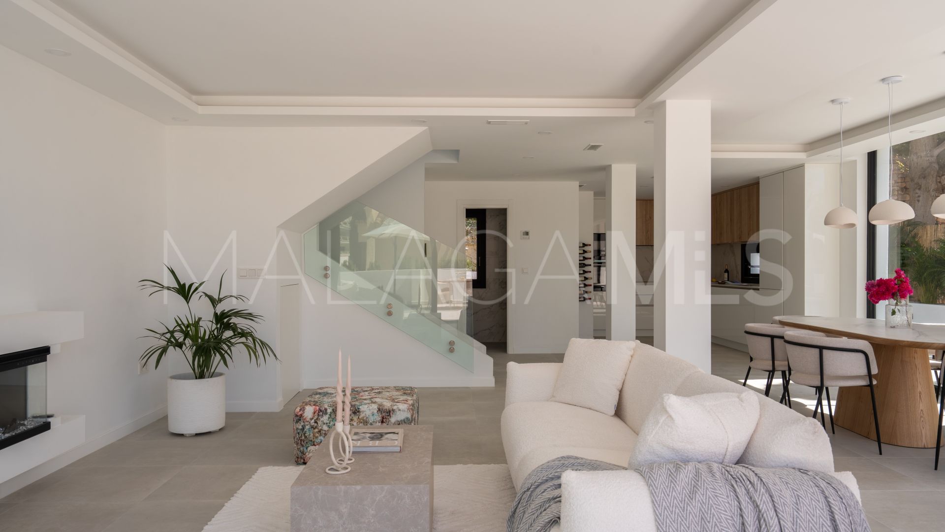 Villa for sale in La Campana