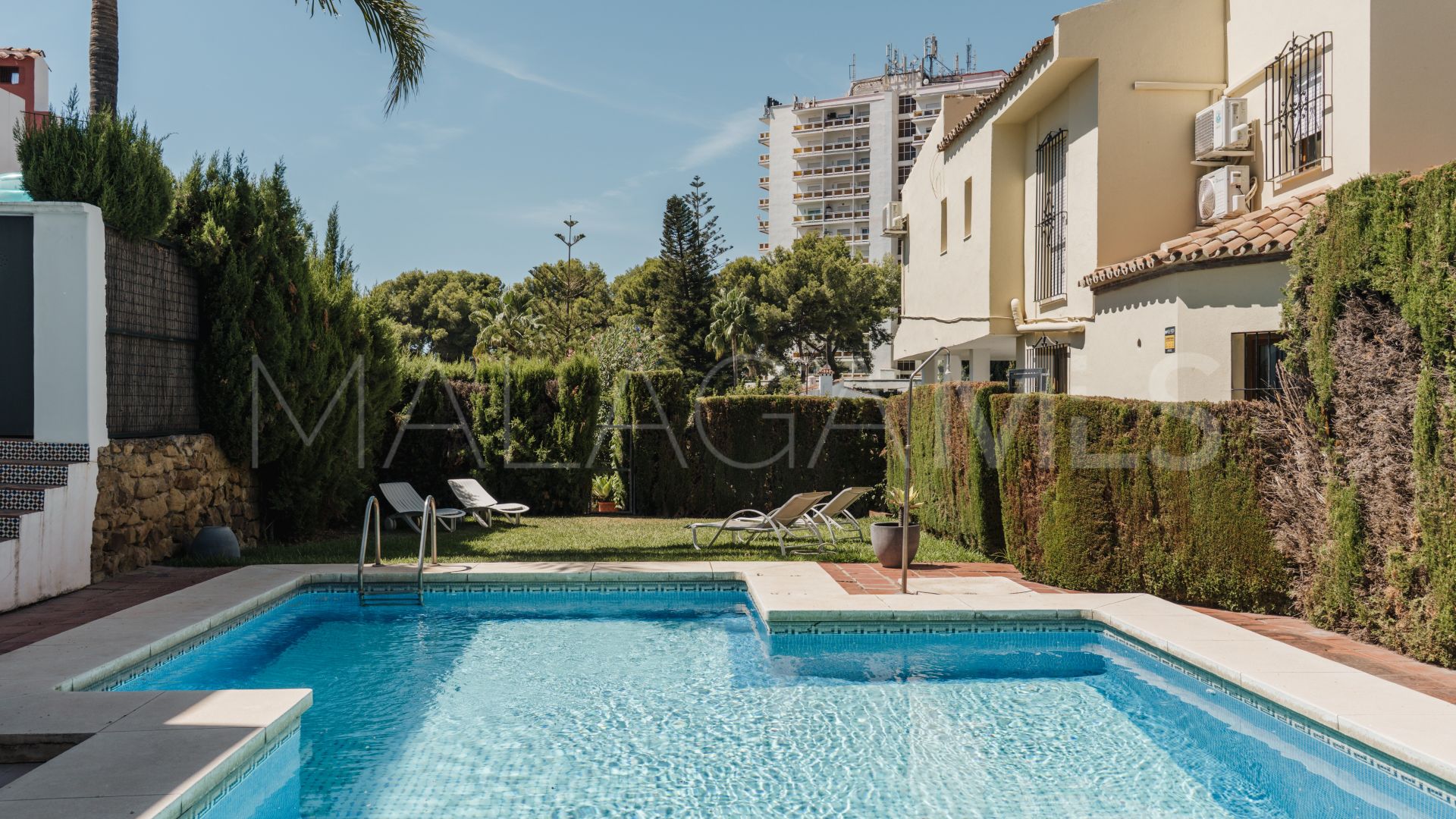 Villa for sale in La Campana