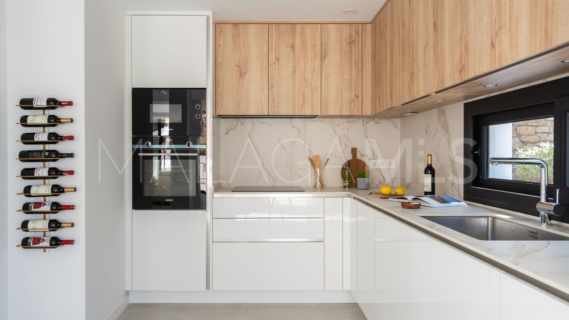 Villa for sale in La Campana