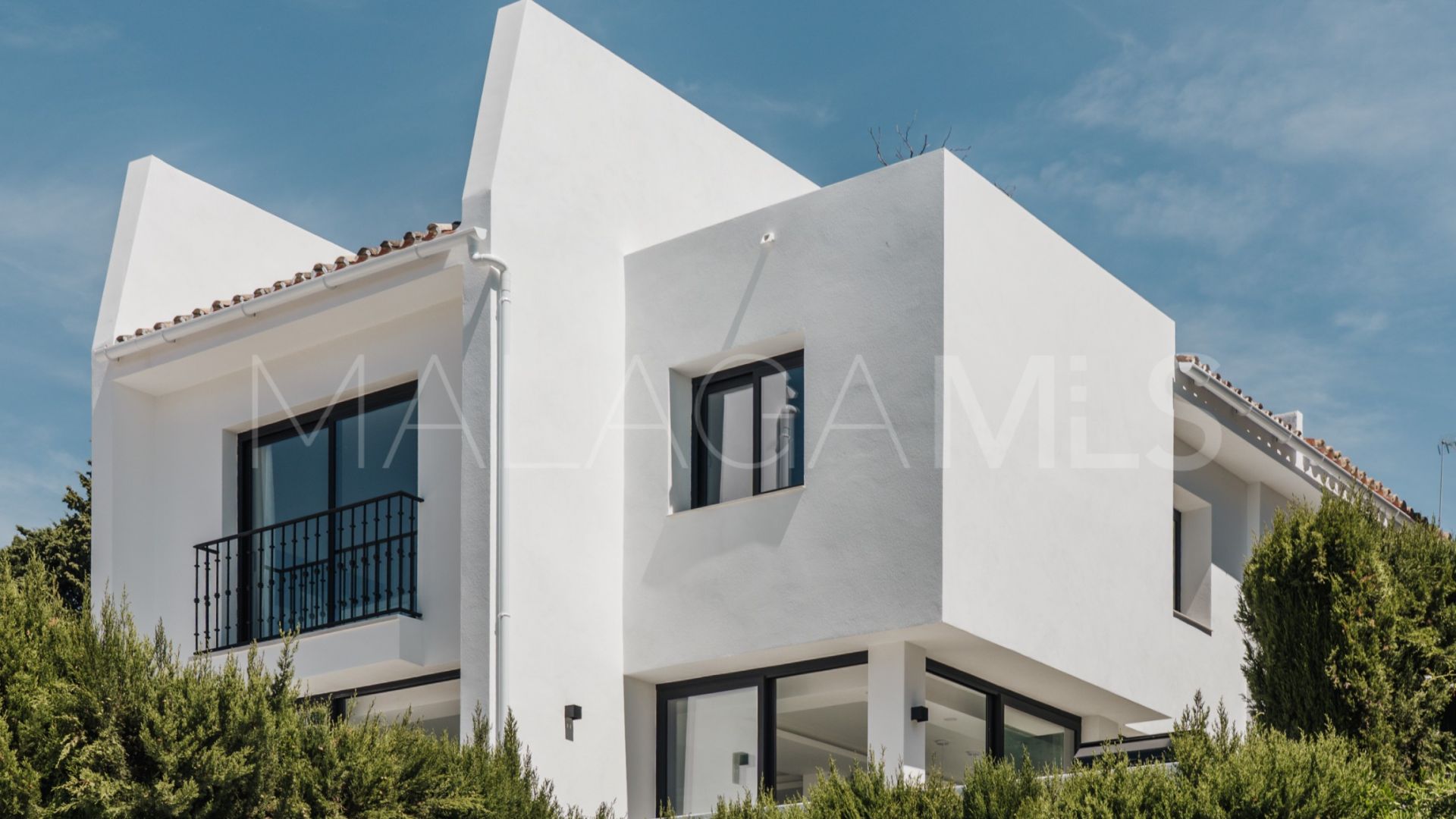 Villa for sale in La Campana