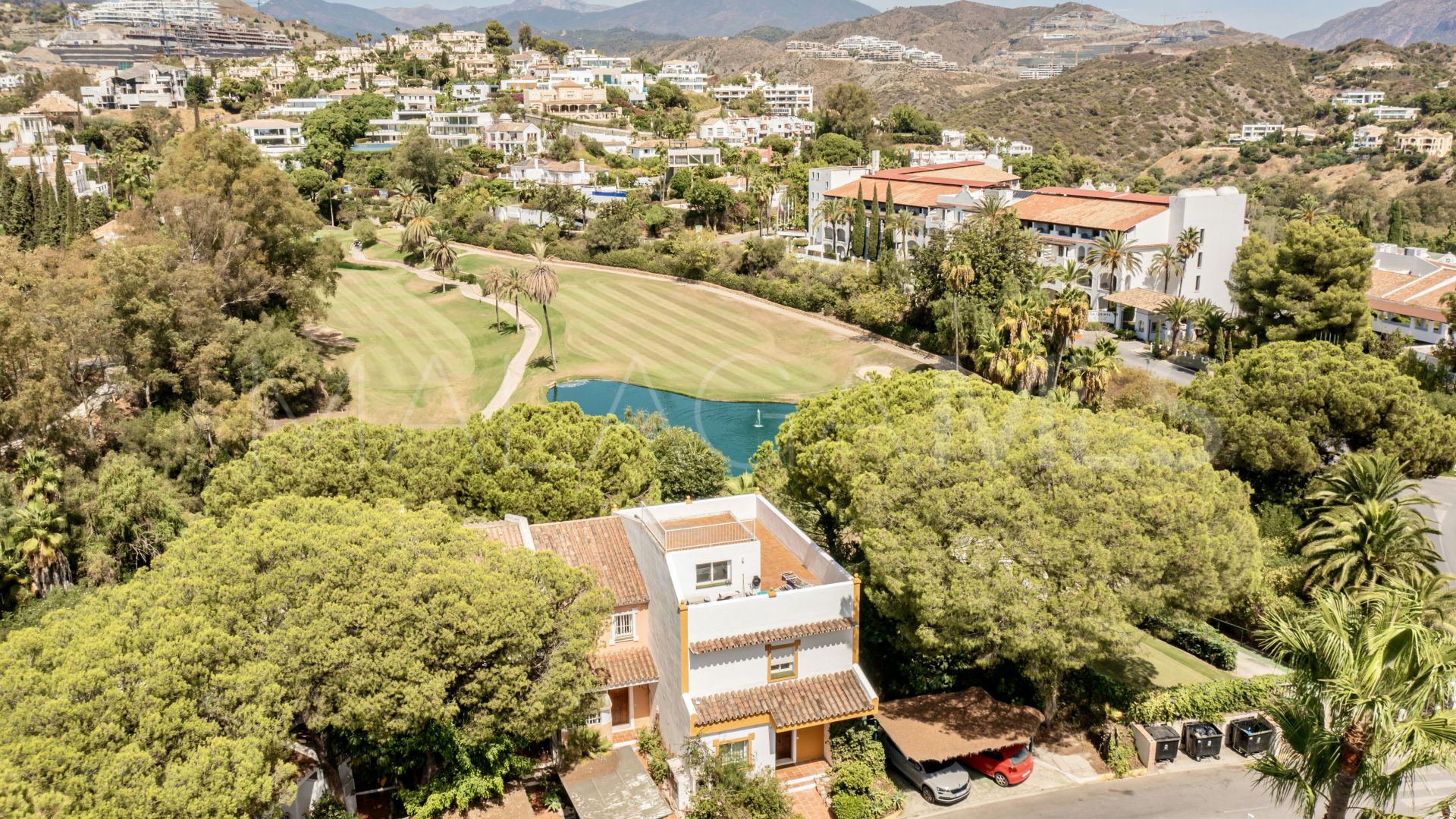 Las Encinas, adosado a la venta with 3 bedrooms