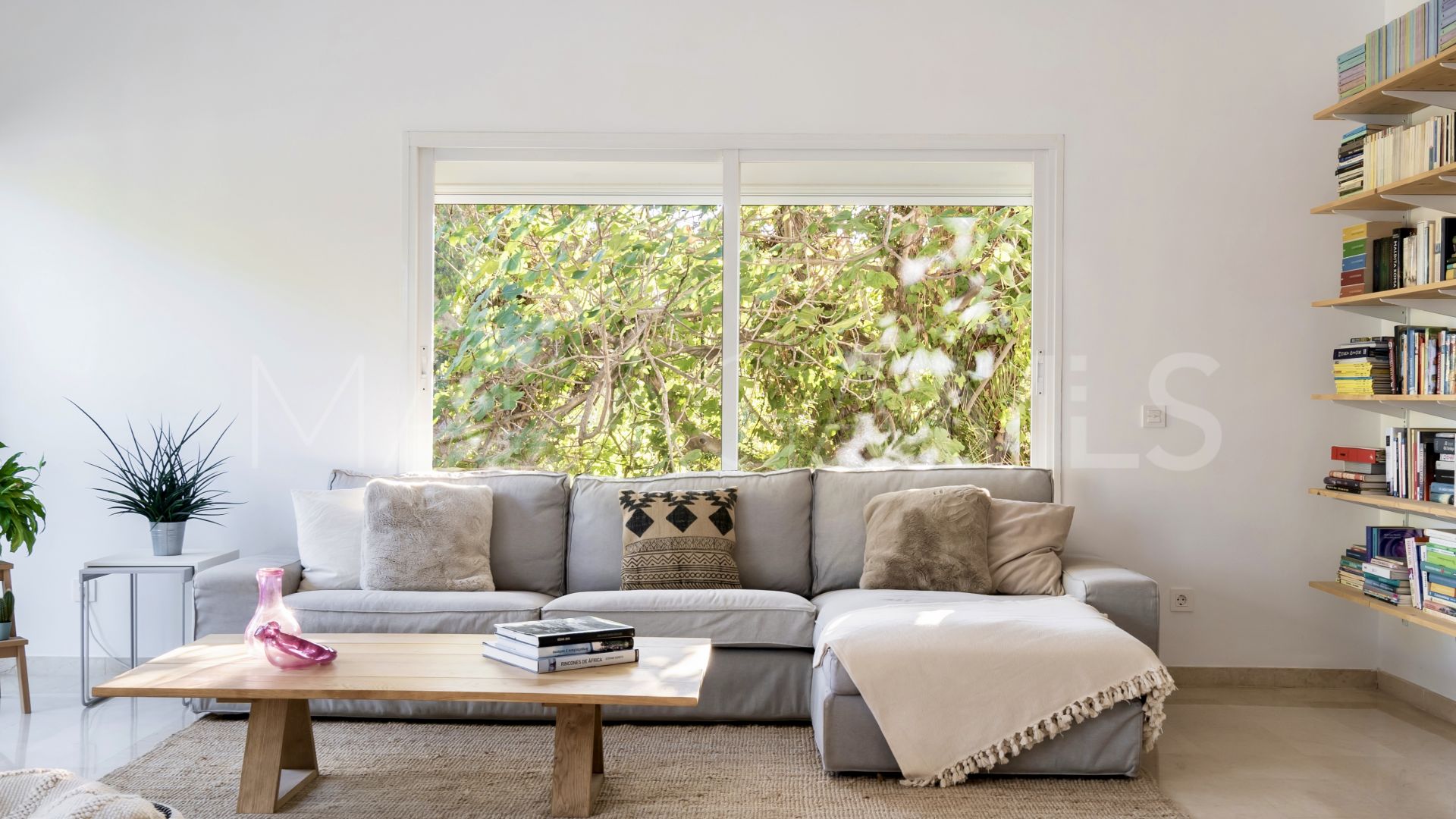 Las Encinas, adosado a la venta with 3 bedrooms