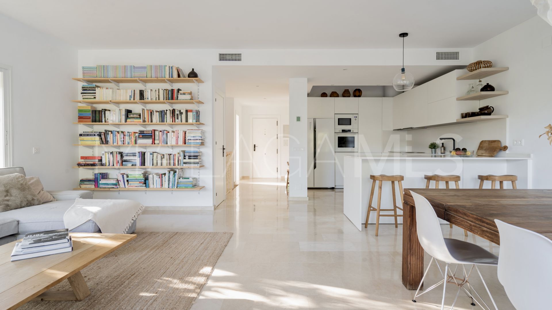 Las Encinas, adosado a la venta with 3 bedrooms