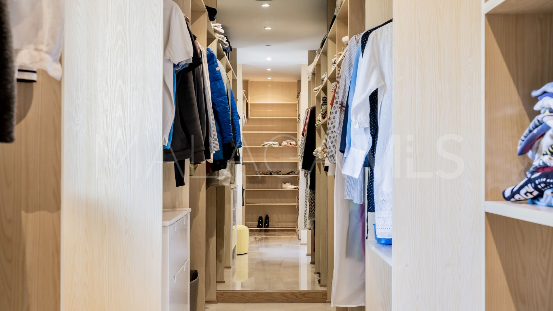 Las Encinas, adosado a la venta with 3 bedrooms