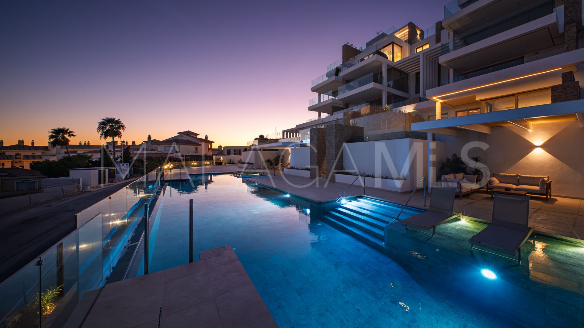 Duplex penthouse for sale in Mijas Costa with 2 bedrooms