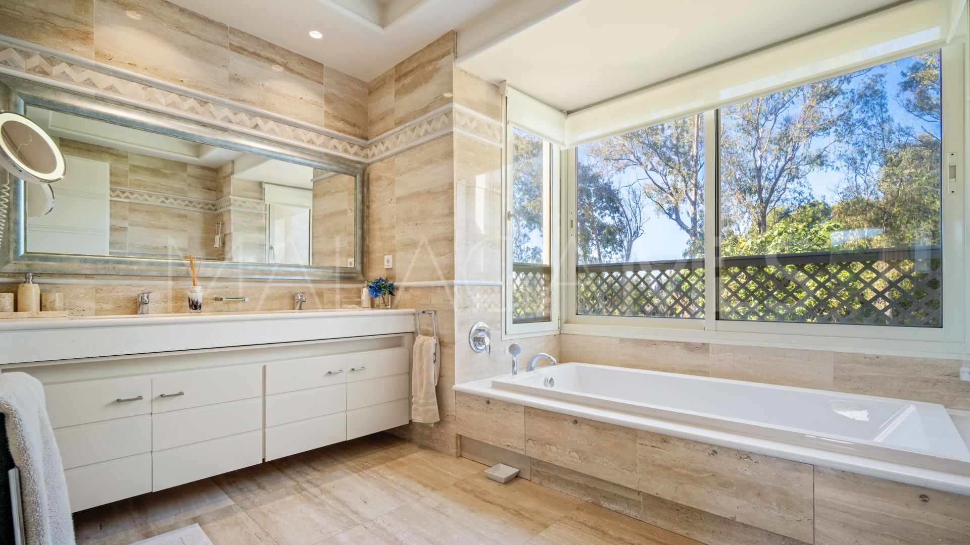 Appartement for sale in Marbella Golden Mile