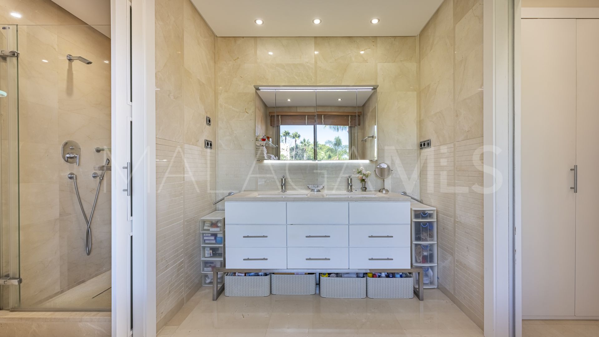 Ático for sale with 3 bedrooms in Marbella Golden Mile