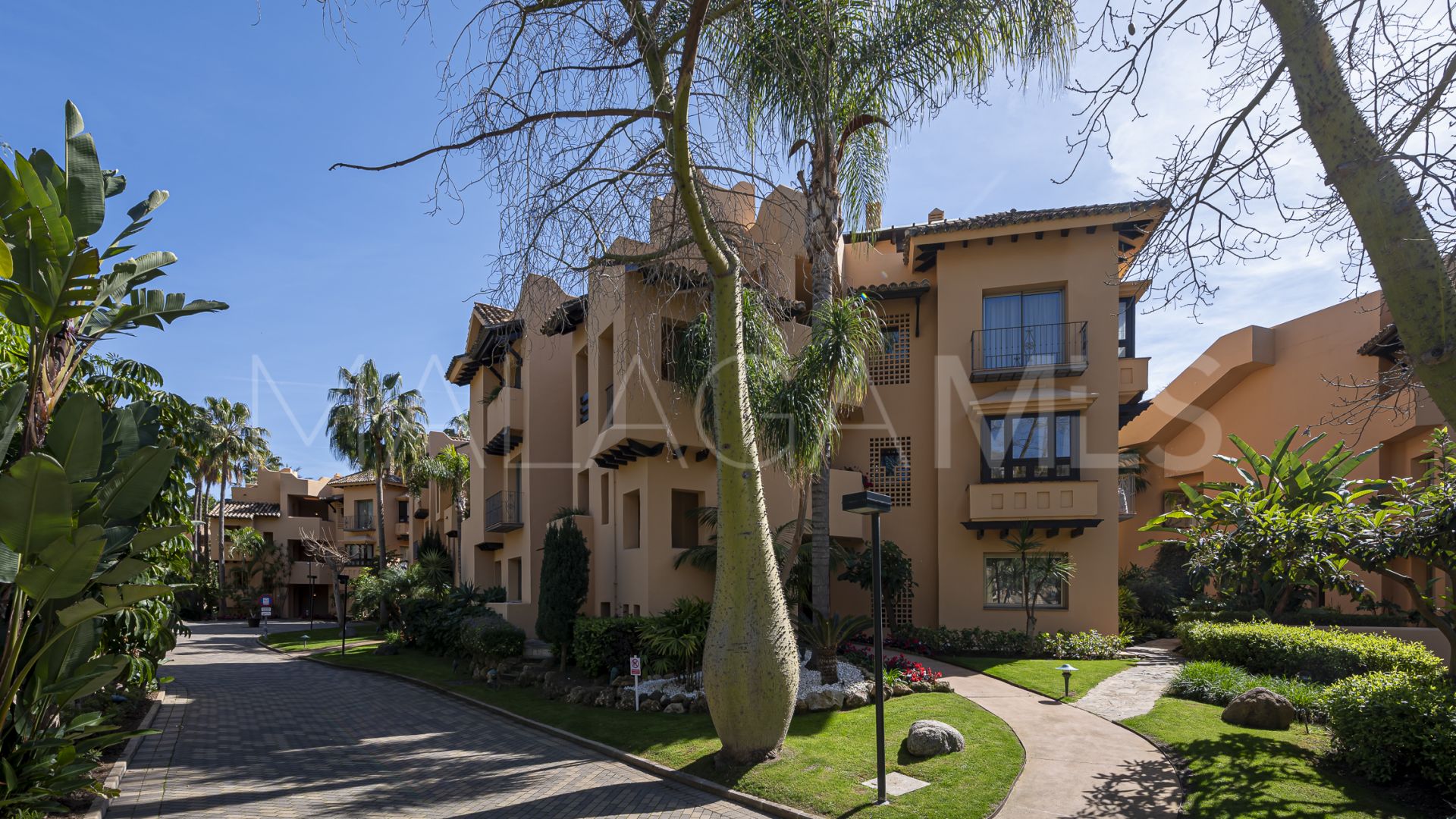 Ático for sale with 3 bedrooms in Marbella Golden Mile