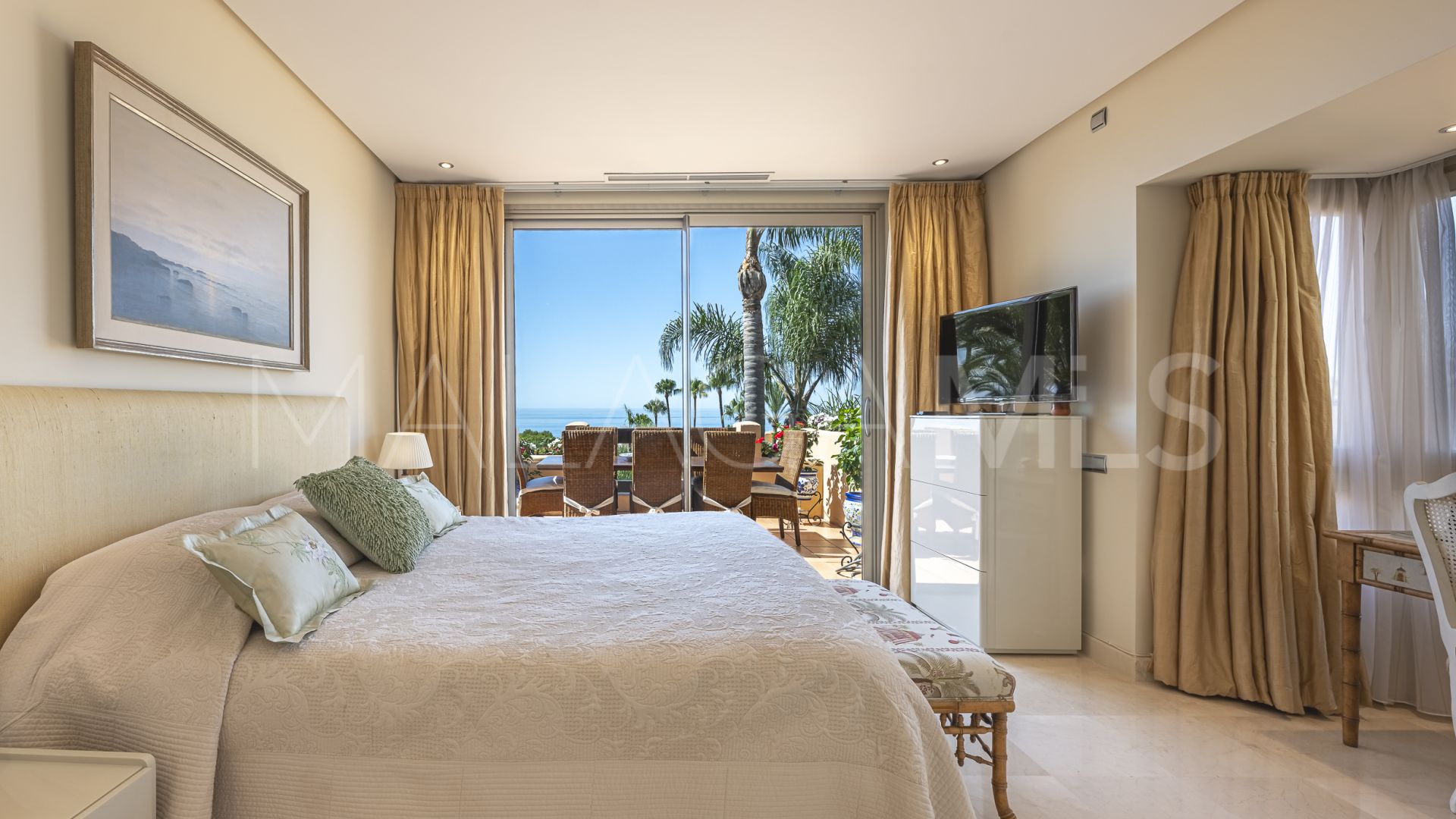 Ático for sale with 3 bedrooms in Marbella Golden Mile