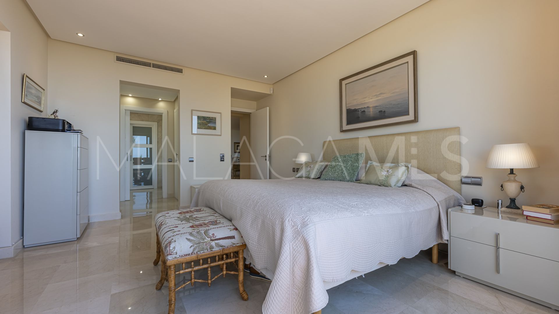Ático for sale with 3 bedrooms in Marbella Golden Mile