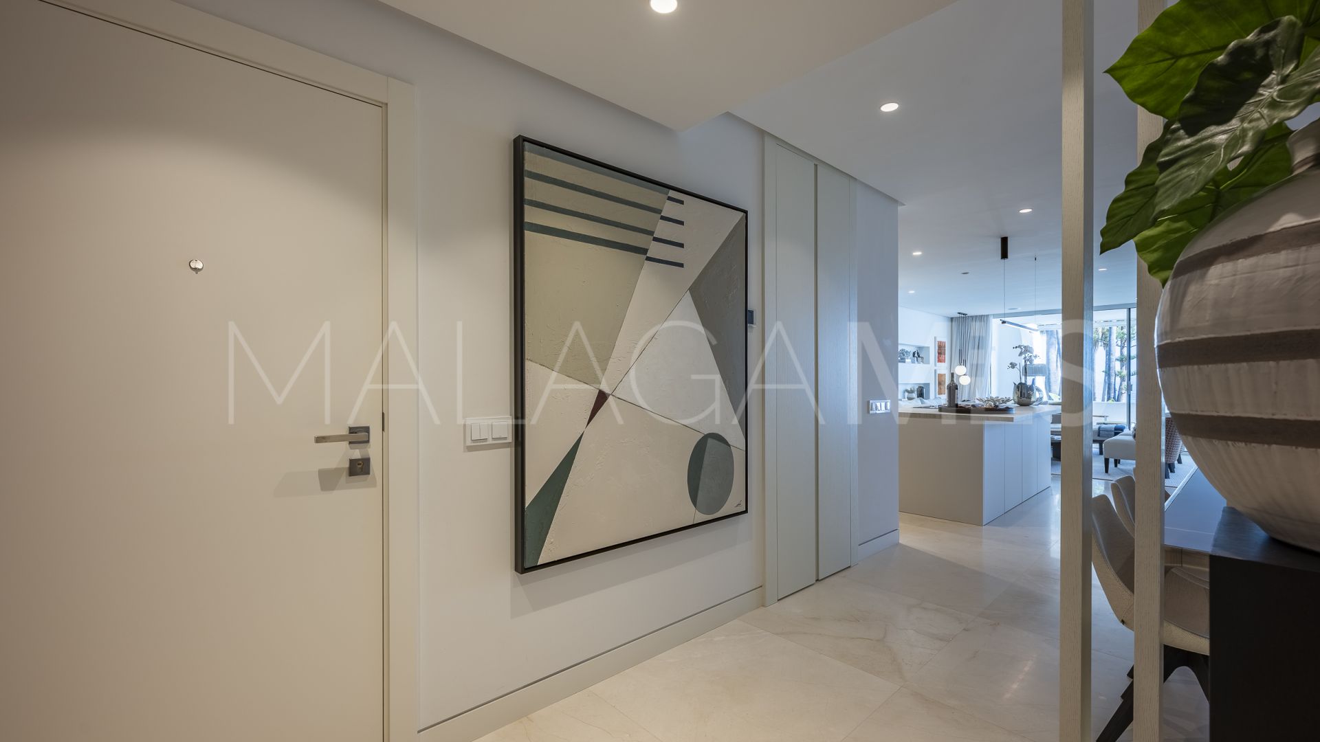 Apartamento planta baja for sale in Marina Puente Romano