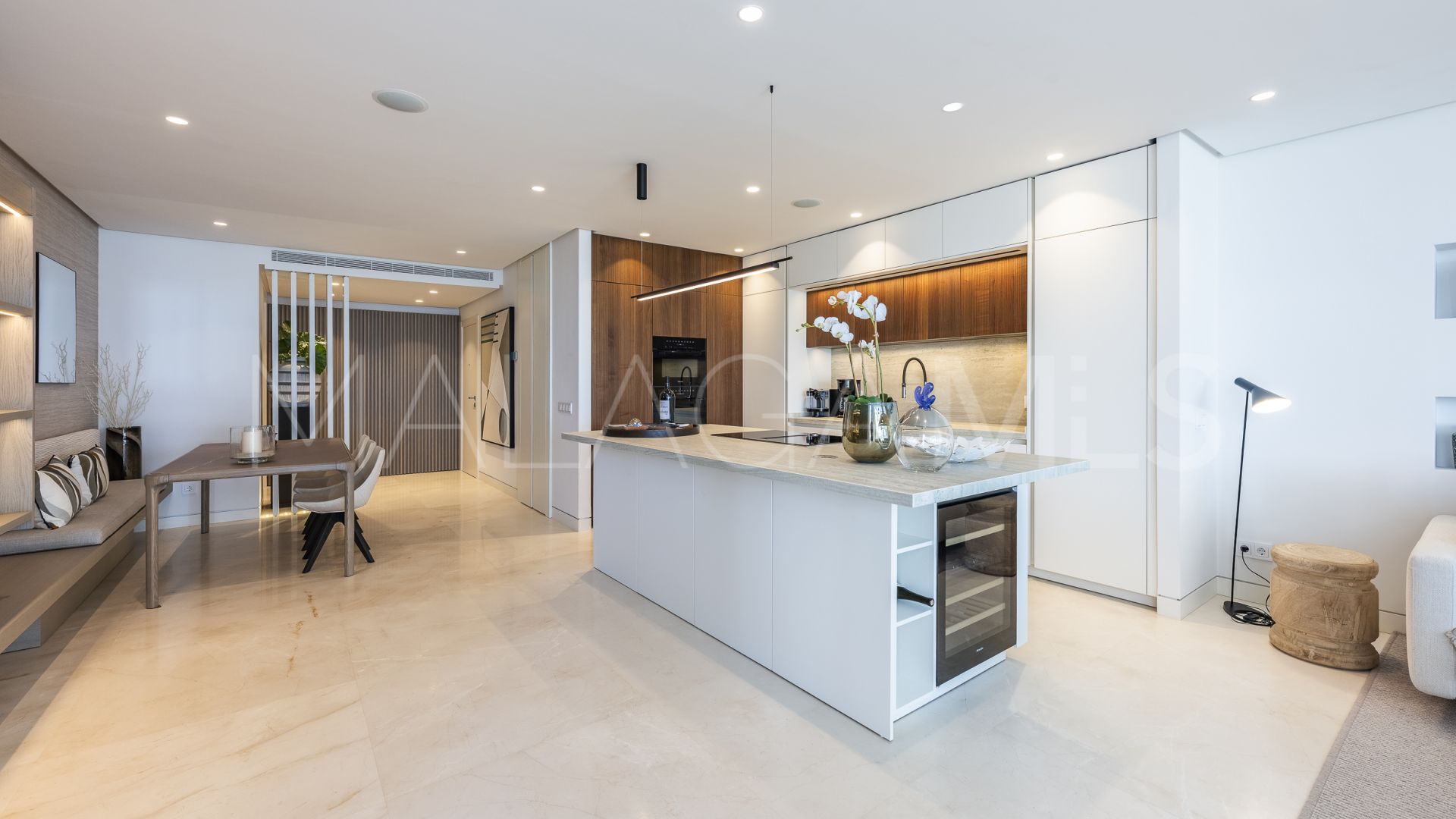 Apartamento planta baja for sale in Marina Puente Romano