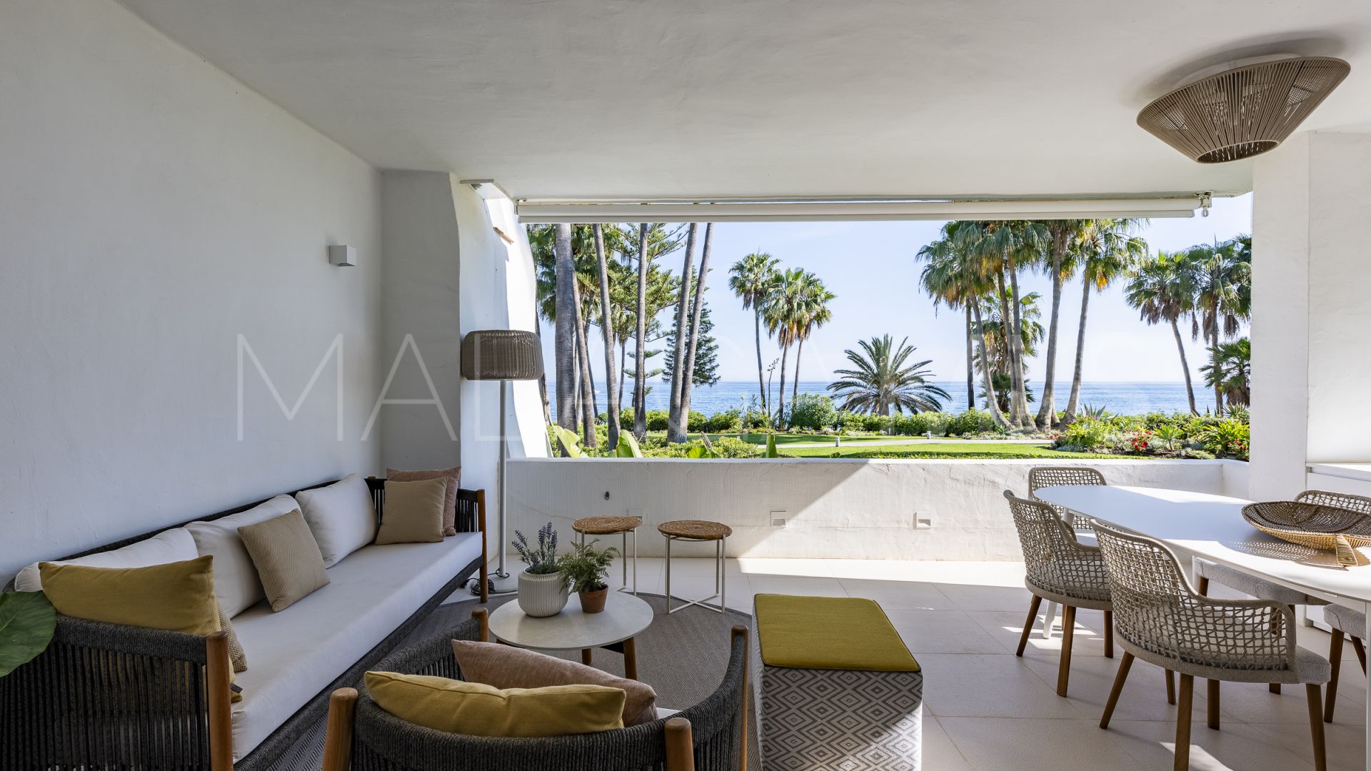 Apartamento planta baja for sale in Marina Puente Romano