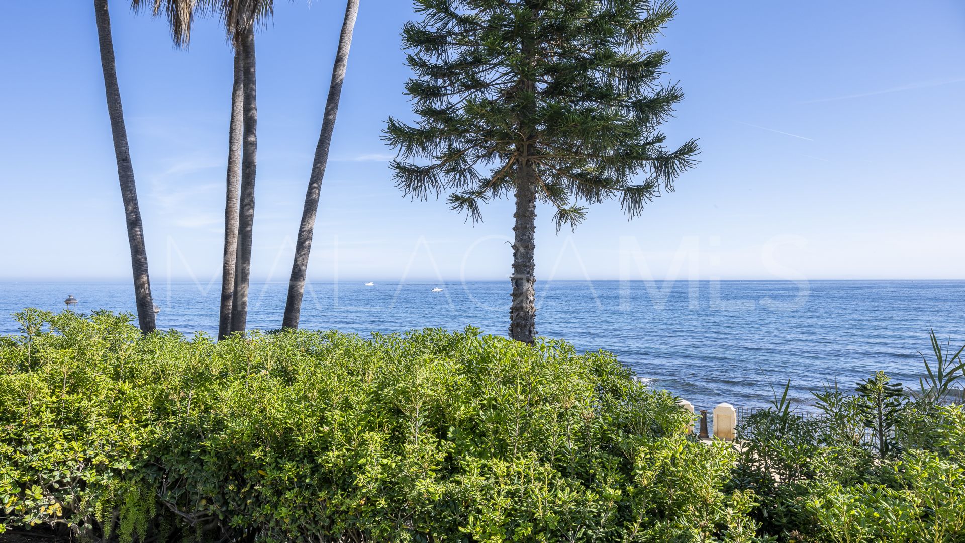 Apartamento planta baja for sale in Marina Puente Romano