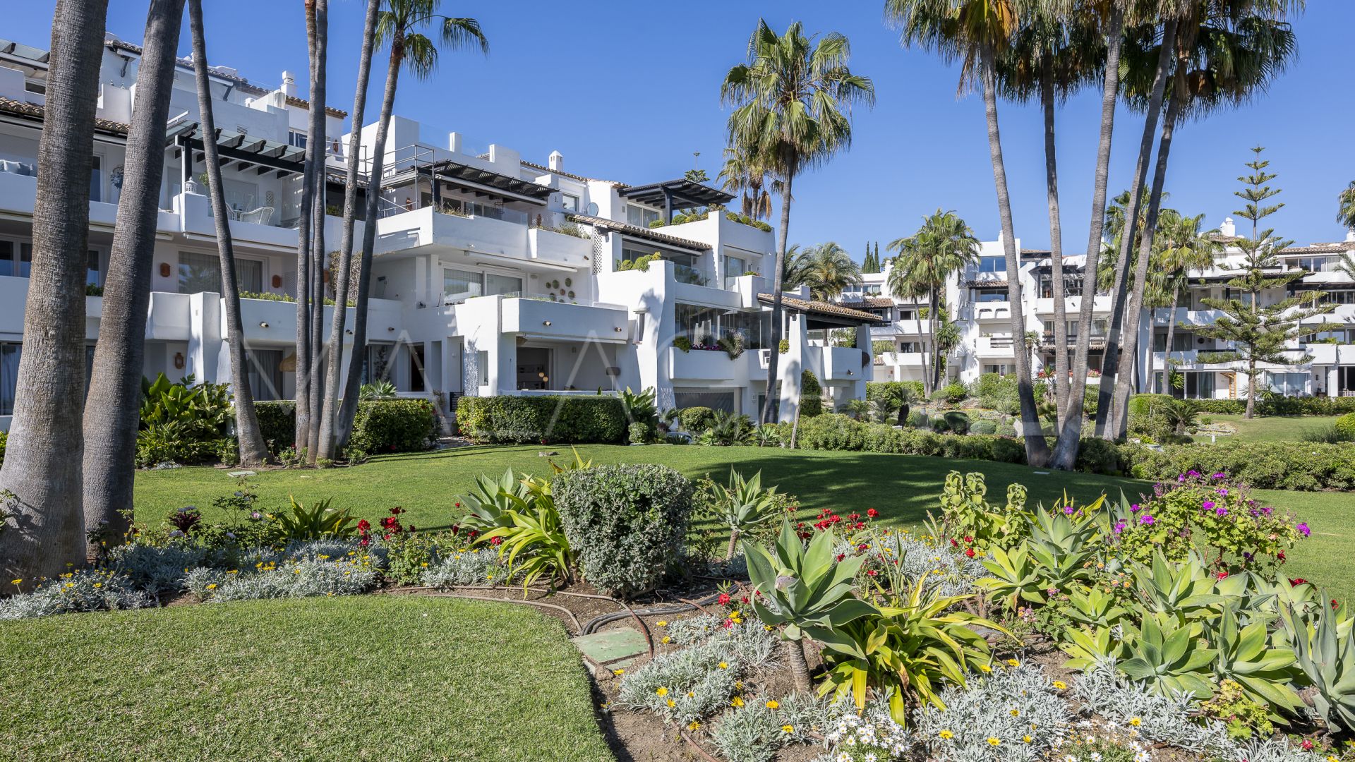 Apartamento planta baja for sale in Marina Puente Romano