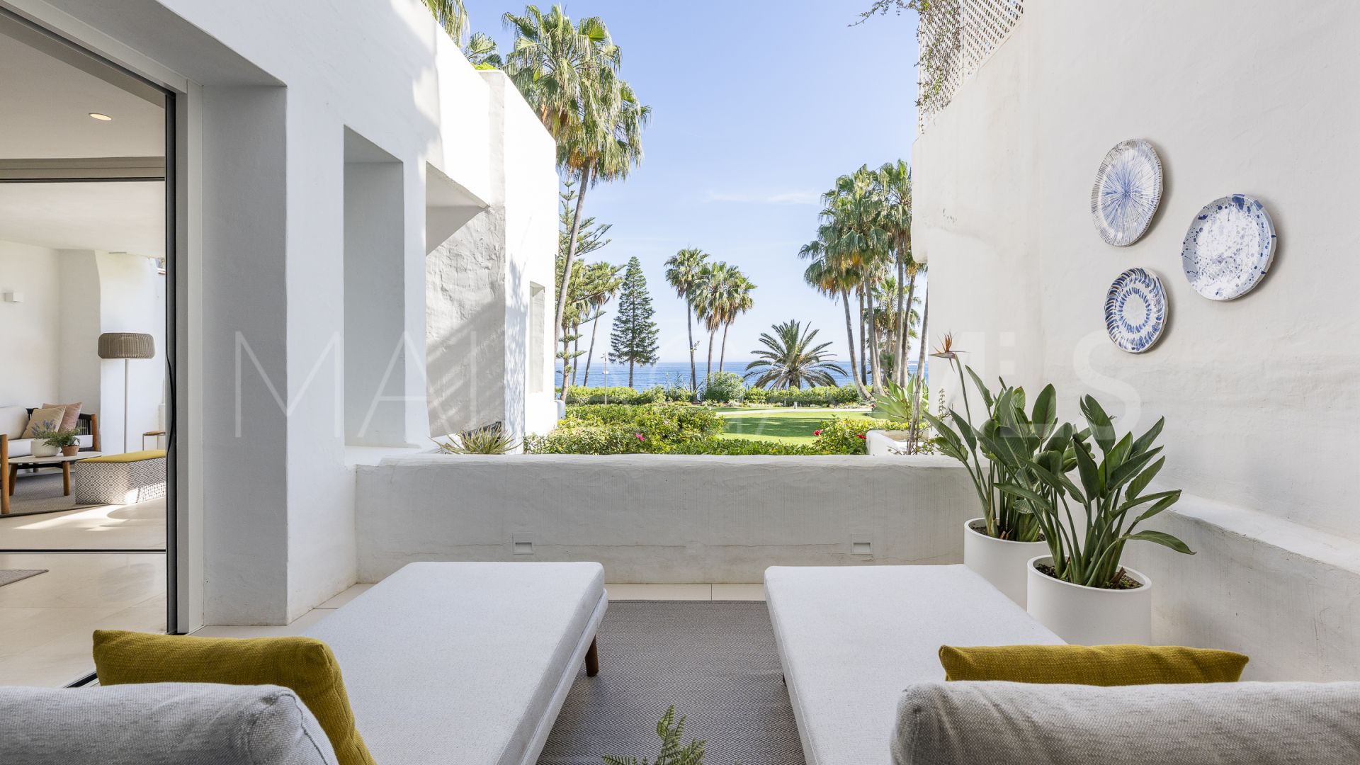 Apartamento planta baja for sale in Marina Puente Romano