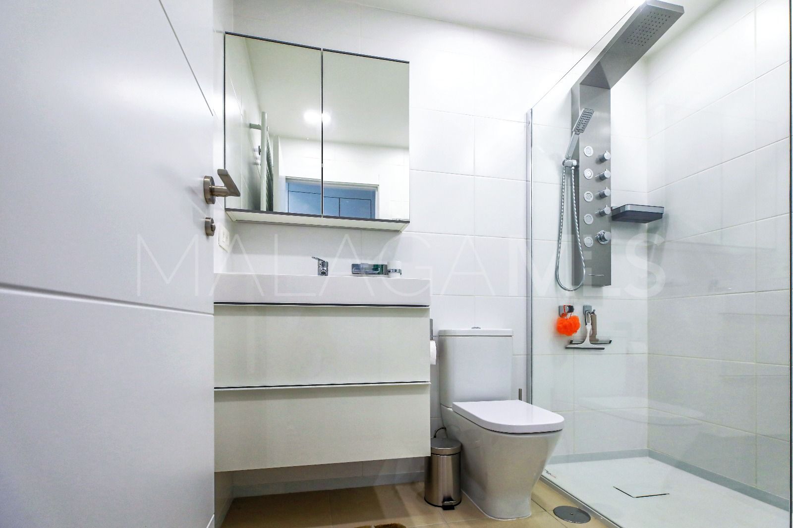 3 bedrooms apartment for sale in Nueva Andalucia