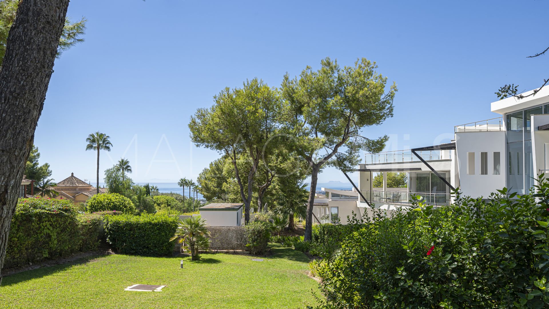 Maison de ville for sale in Meisho Hills