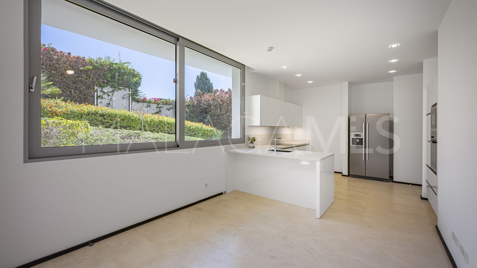 Maison de ville for sale in Meisho Hills