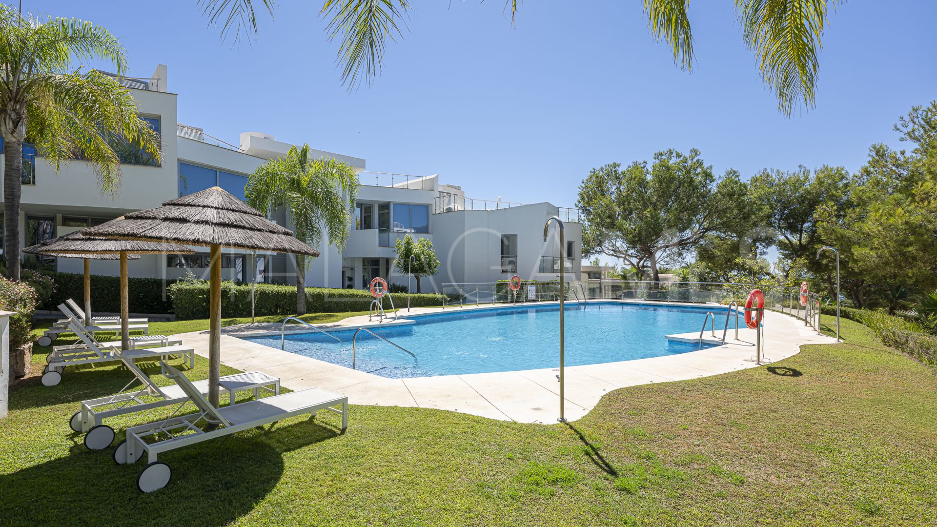 Maison de ville for sale in Meisho Hills