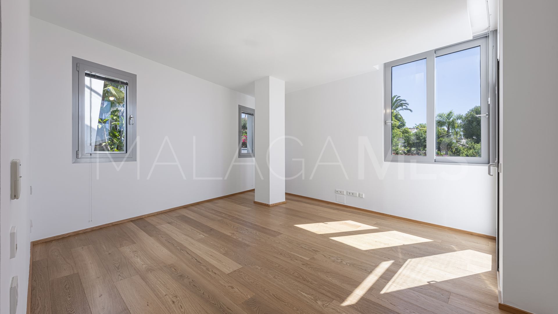 Maison de ville for sale in Meisho Hills