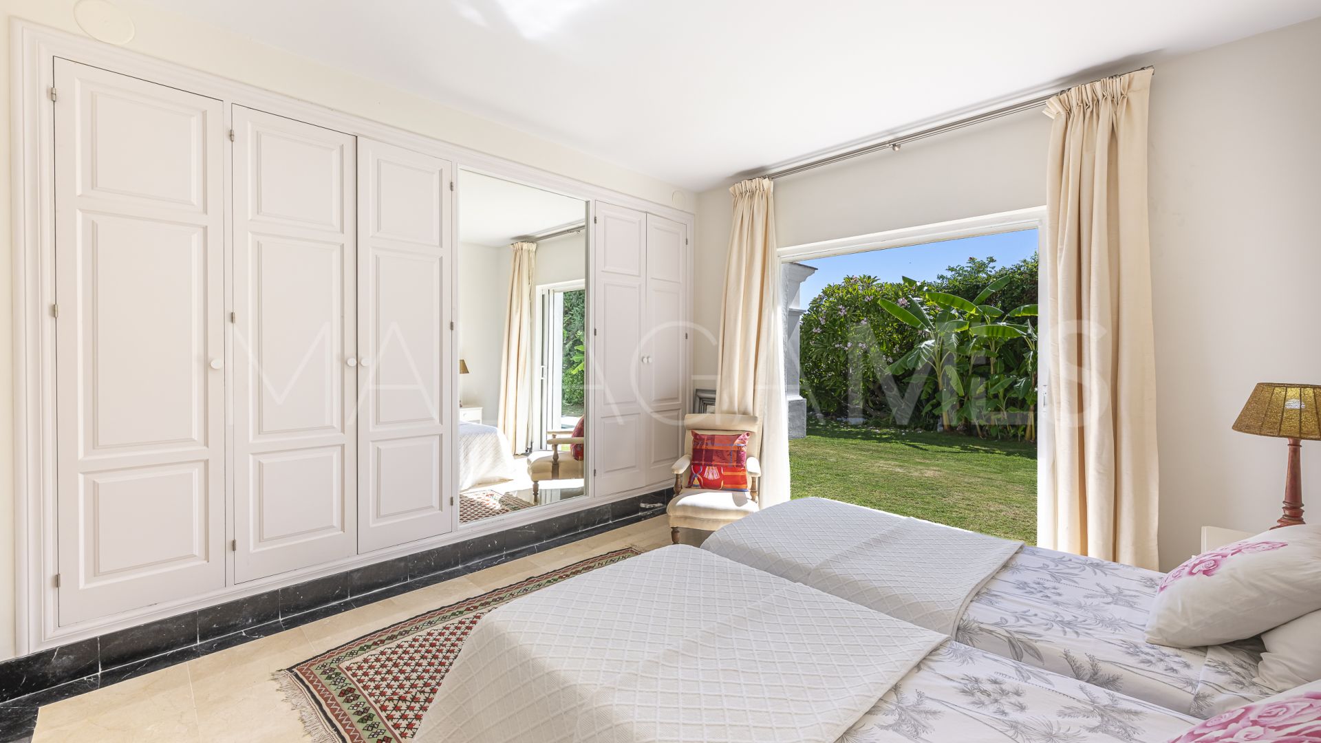 Villa for sale in Finca La Judía