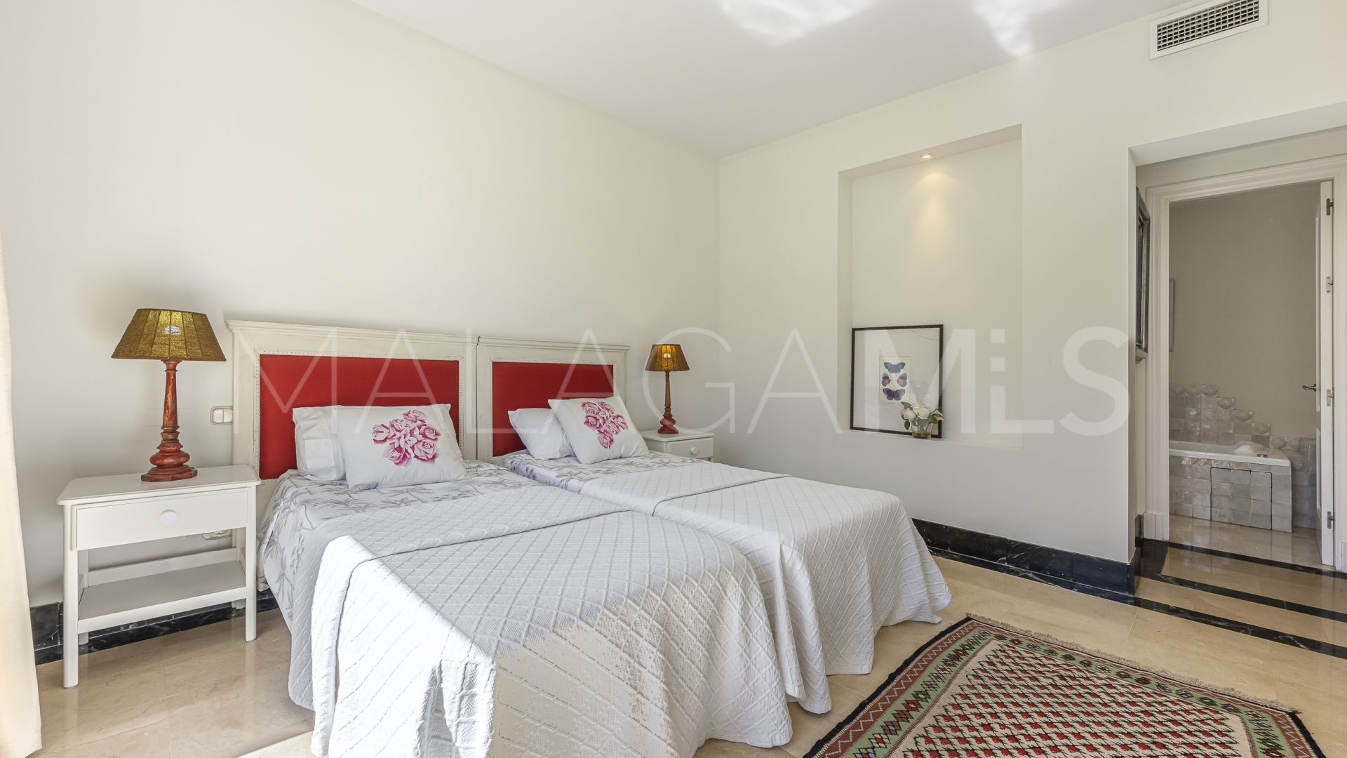 Villa for sale in Finca La Judía