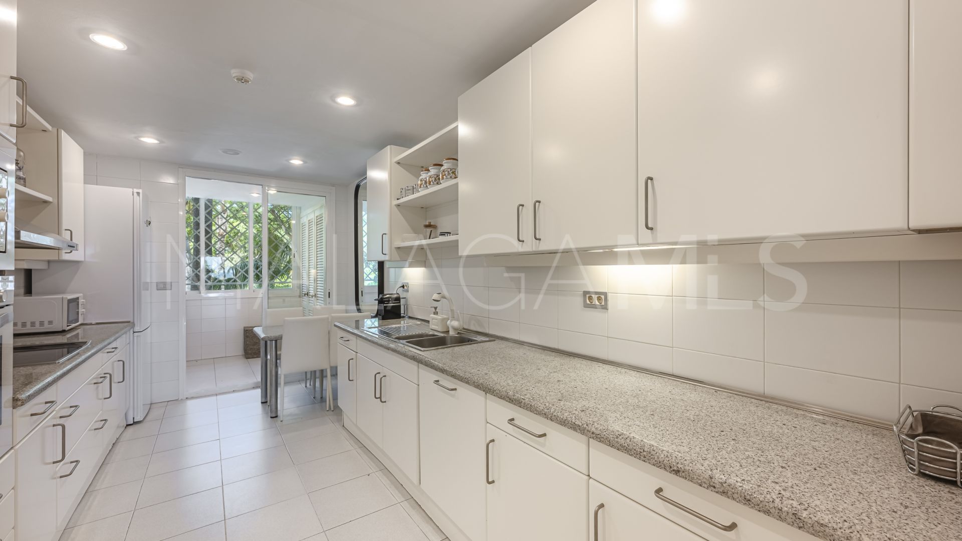 Erdgeschosswohnung for sale in Los Granados