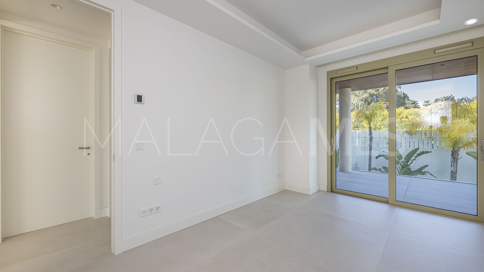 Buy apartamento with 2 bedrooms in Marbella Golden Mile