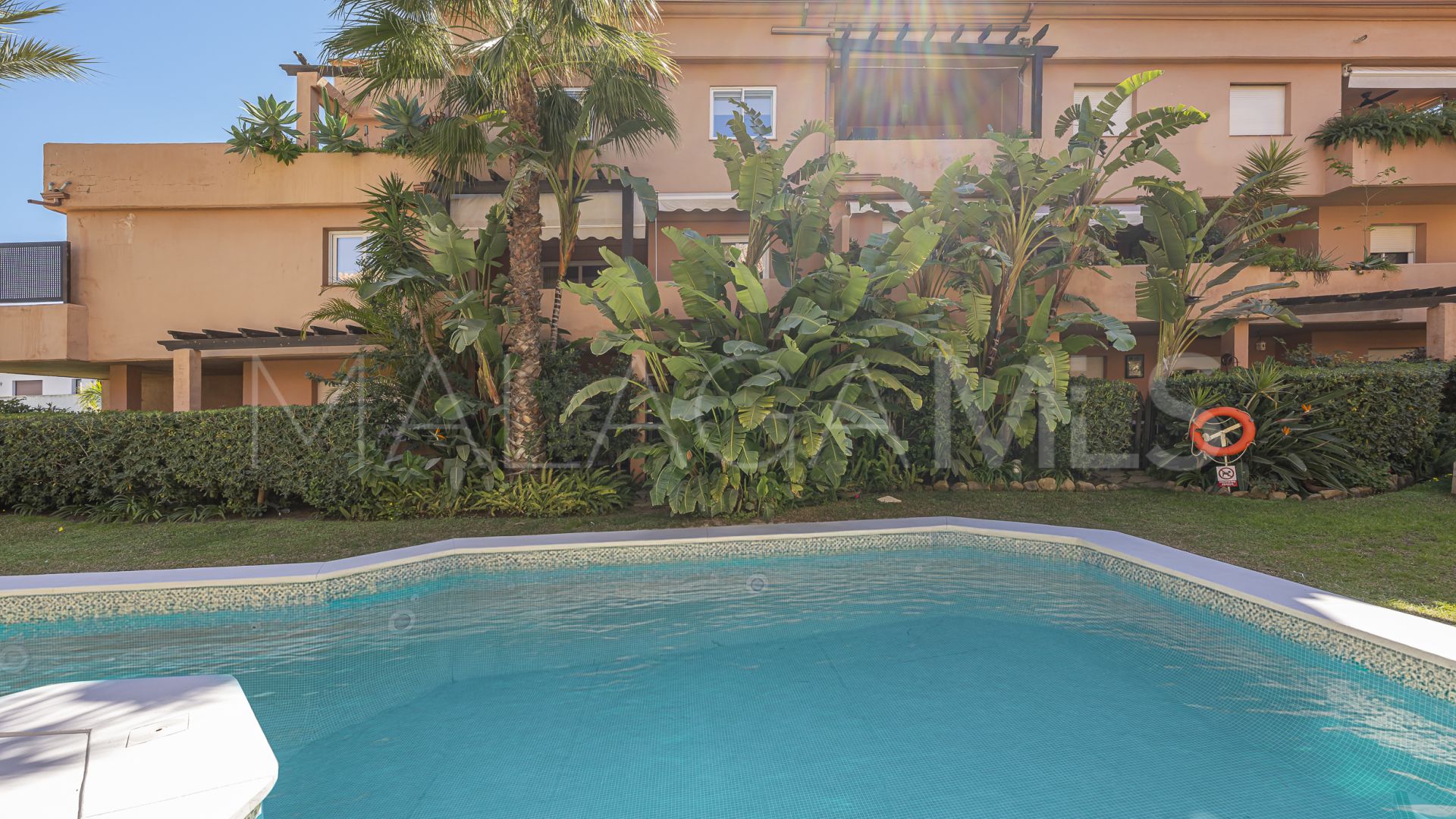 Markplanslägenhet for sale in Jardines de las Lomas