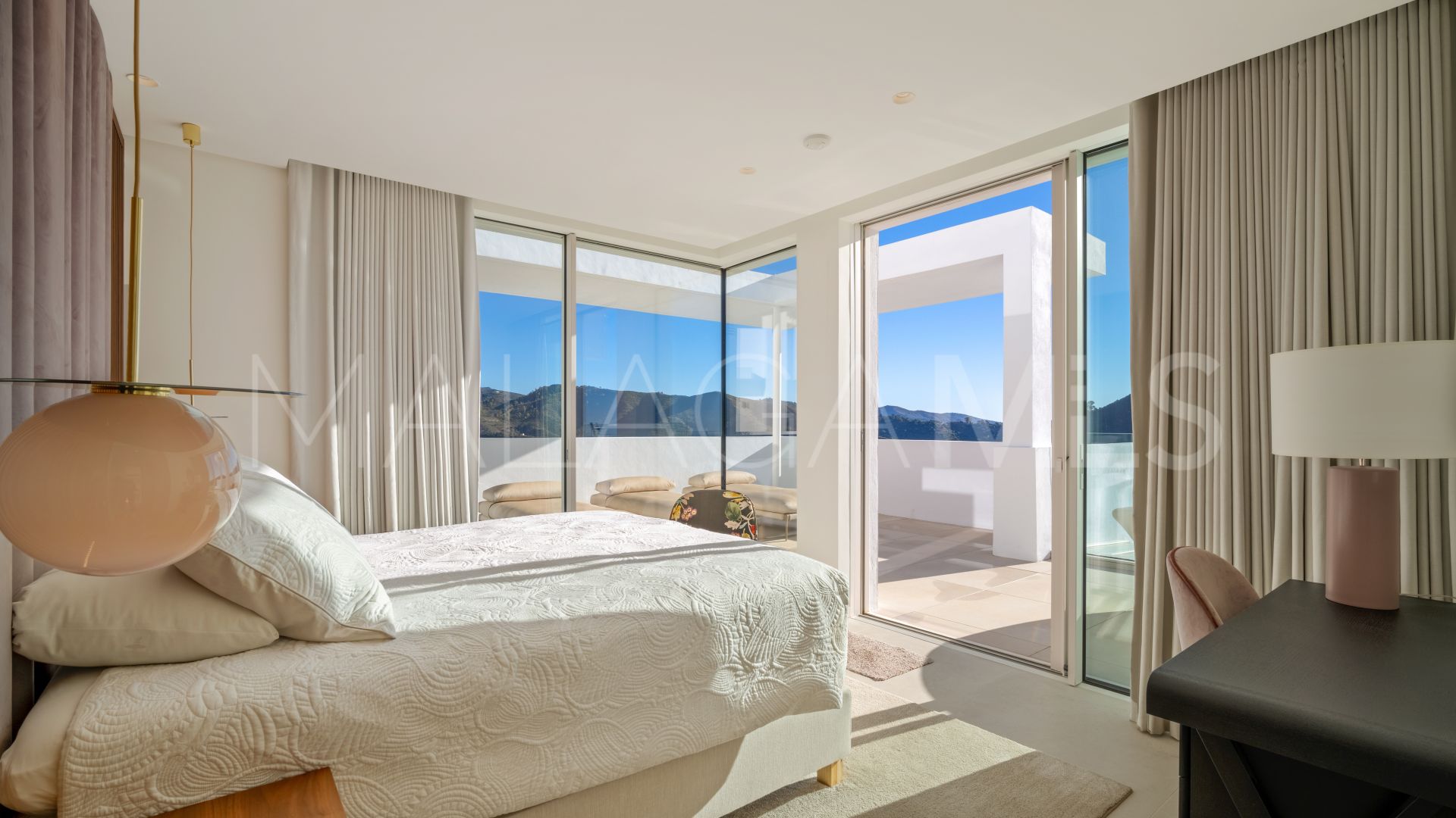 For sale Palo Alto 3 bedrooms duplex penthouse