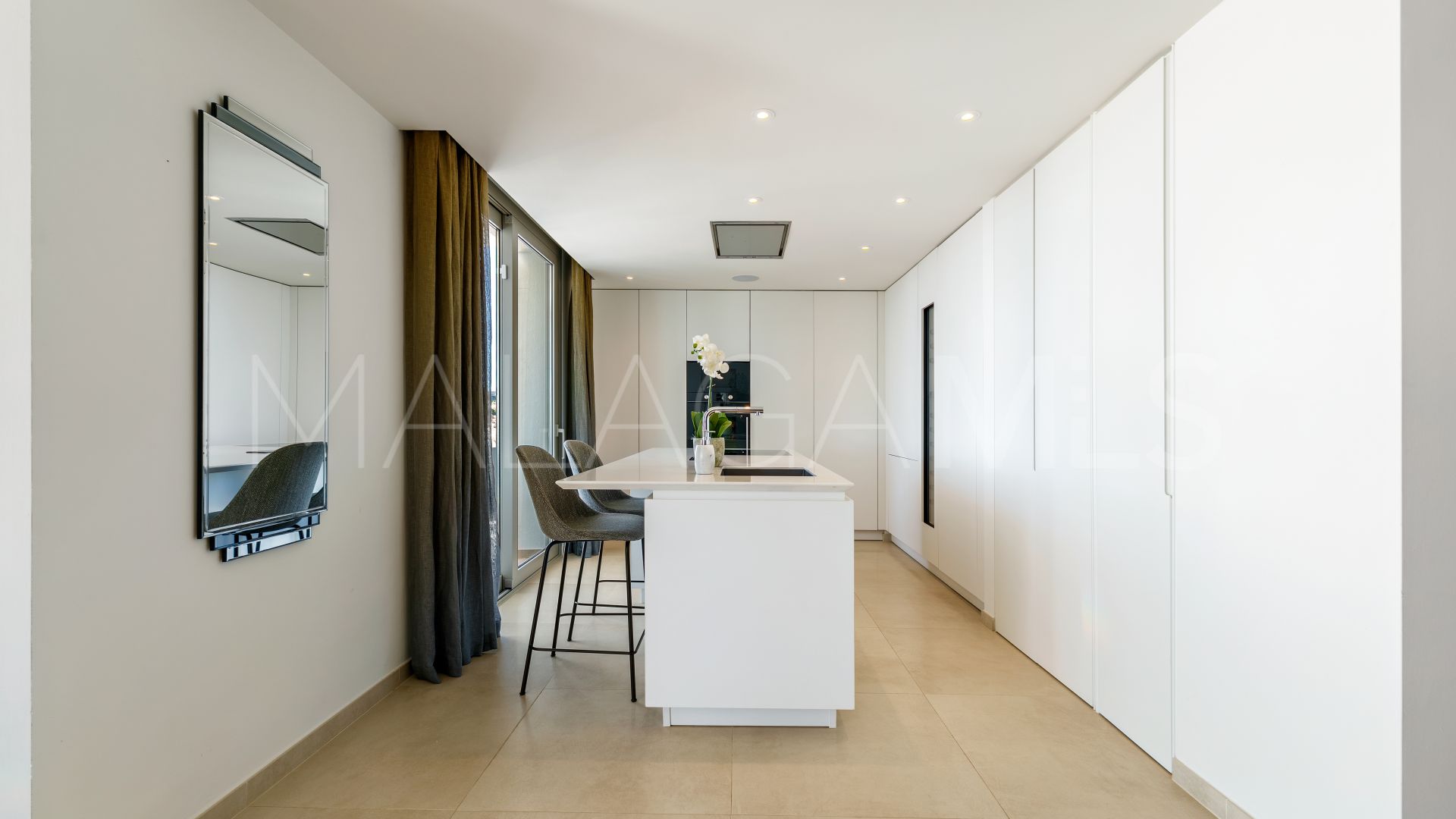 9 Lions Residences, atico duplex for sale