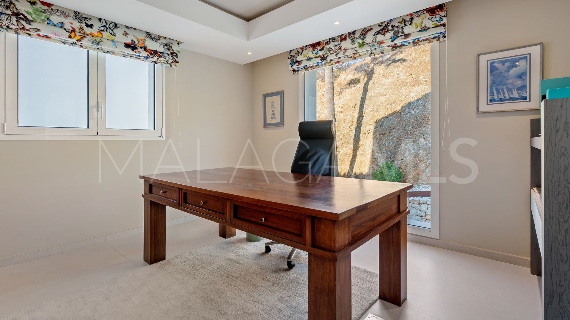 For sale villa with 9 bedrooms in El Almendro