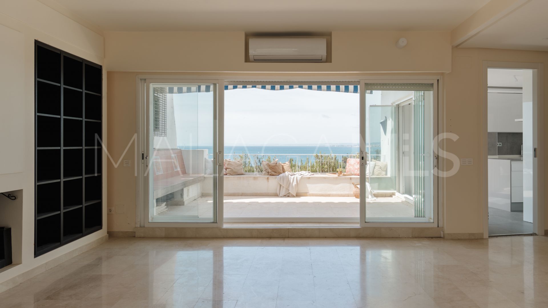 Takvåning for sale in Rio Real