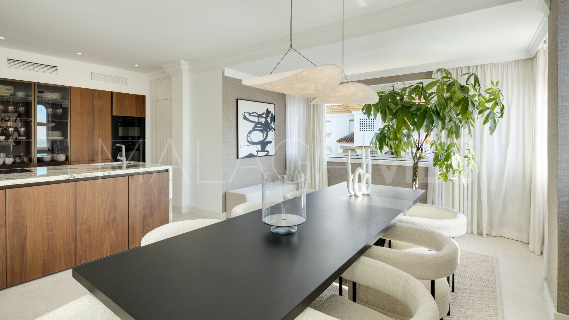 Zweistöckiges penthouse for sale in Marbella Goldene Meile