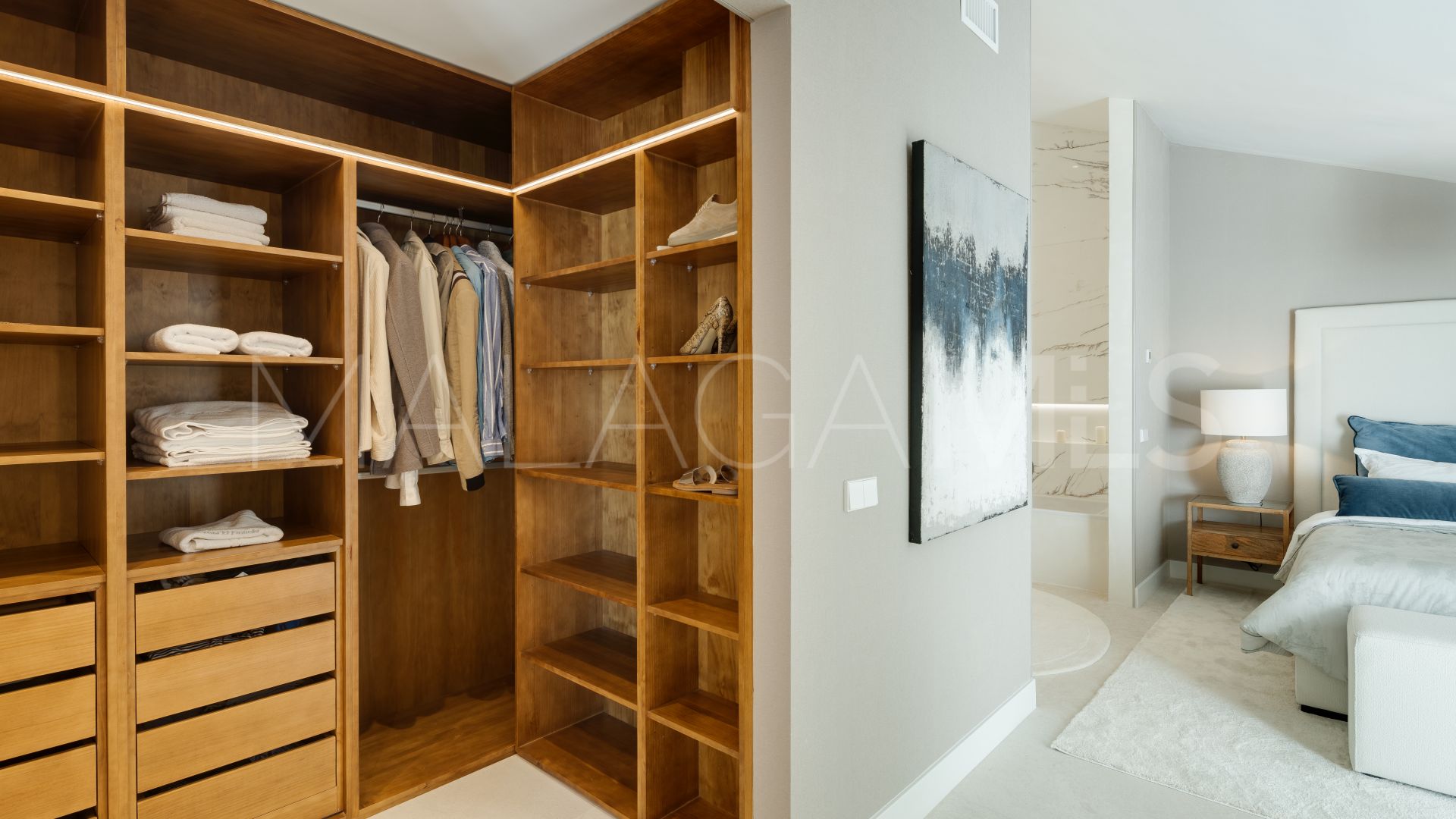 Zweistöckiges penthouse for sale in Marbella Goldene Meile