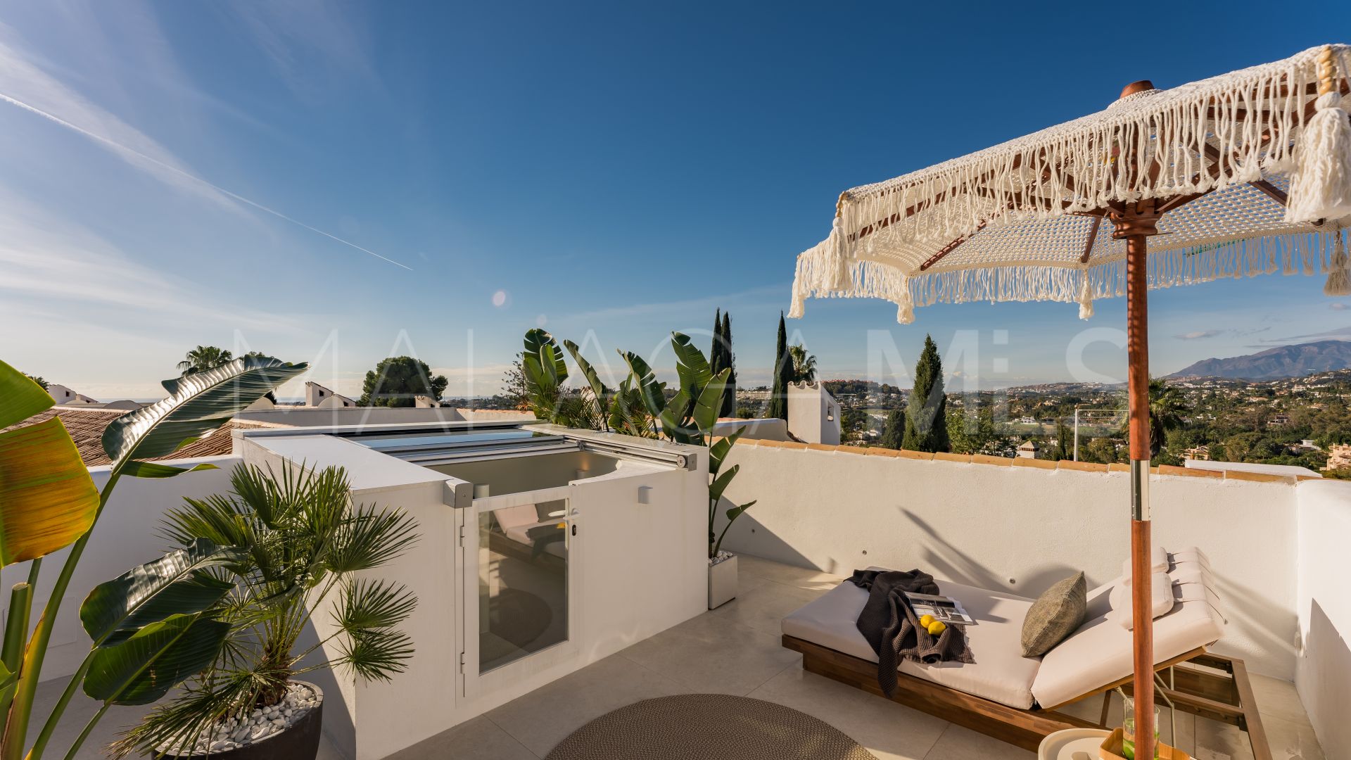 Adosado for sale with 4 bedrooms in Altos de Aloha