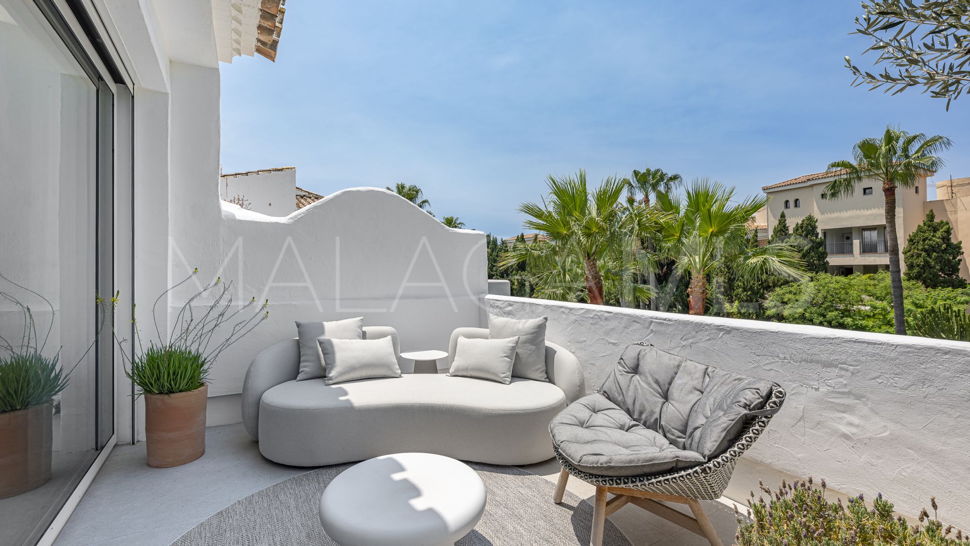 Apartamento for sale in Nueva Andalucia