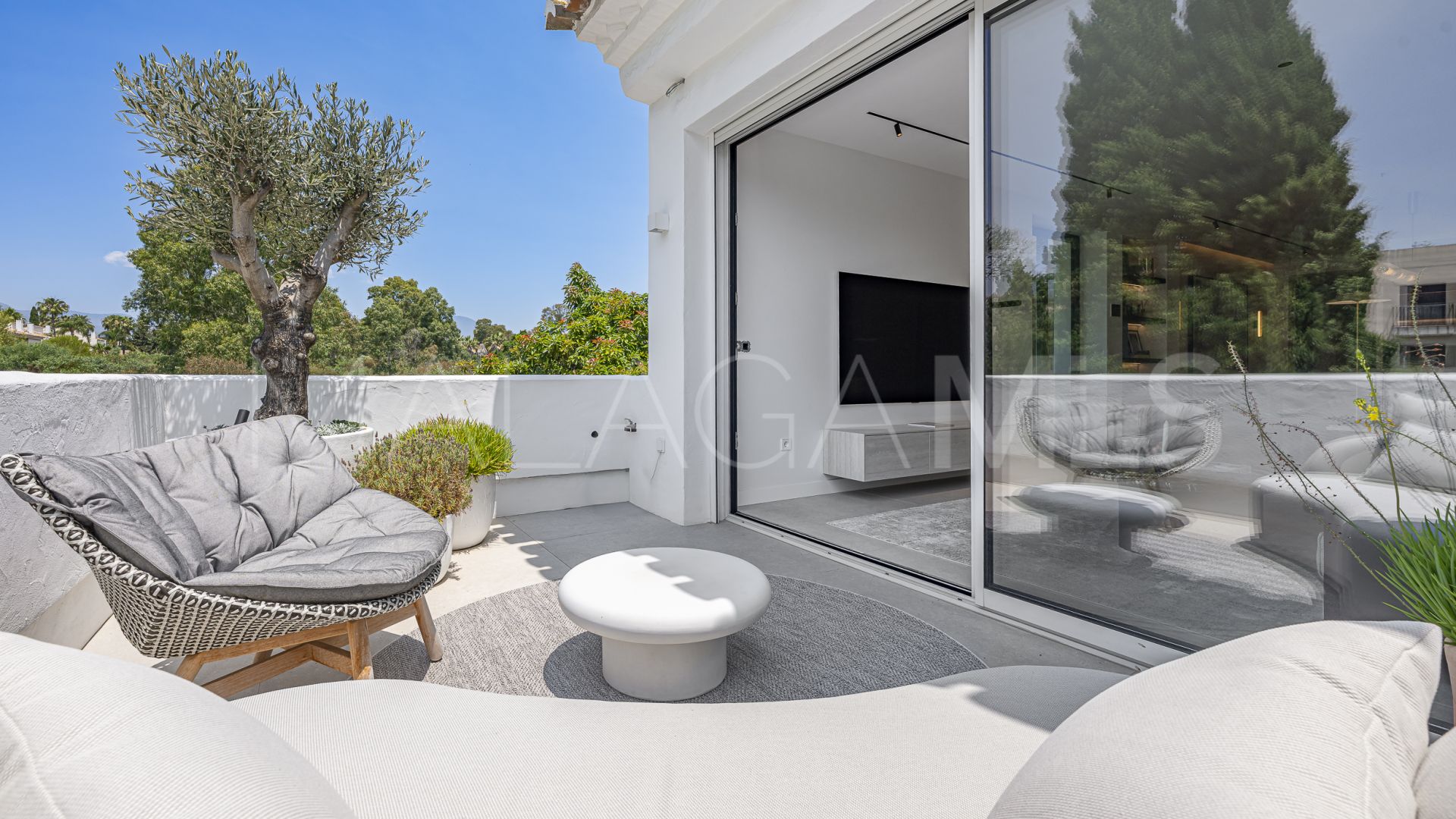 Apartamento for sale in Nueva Andalucia