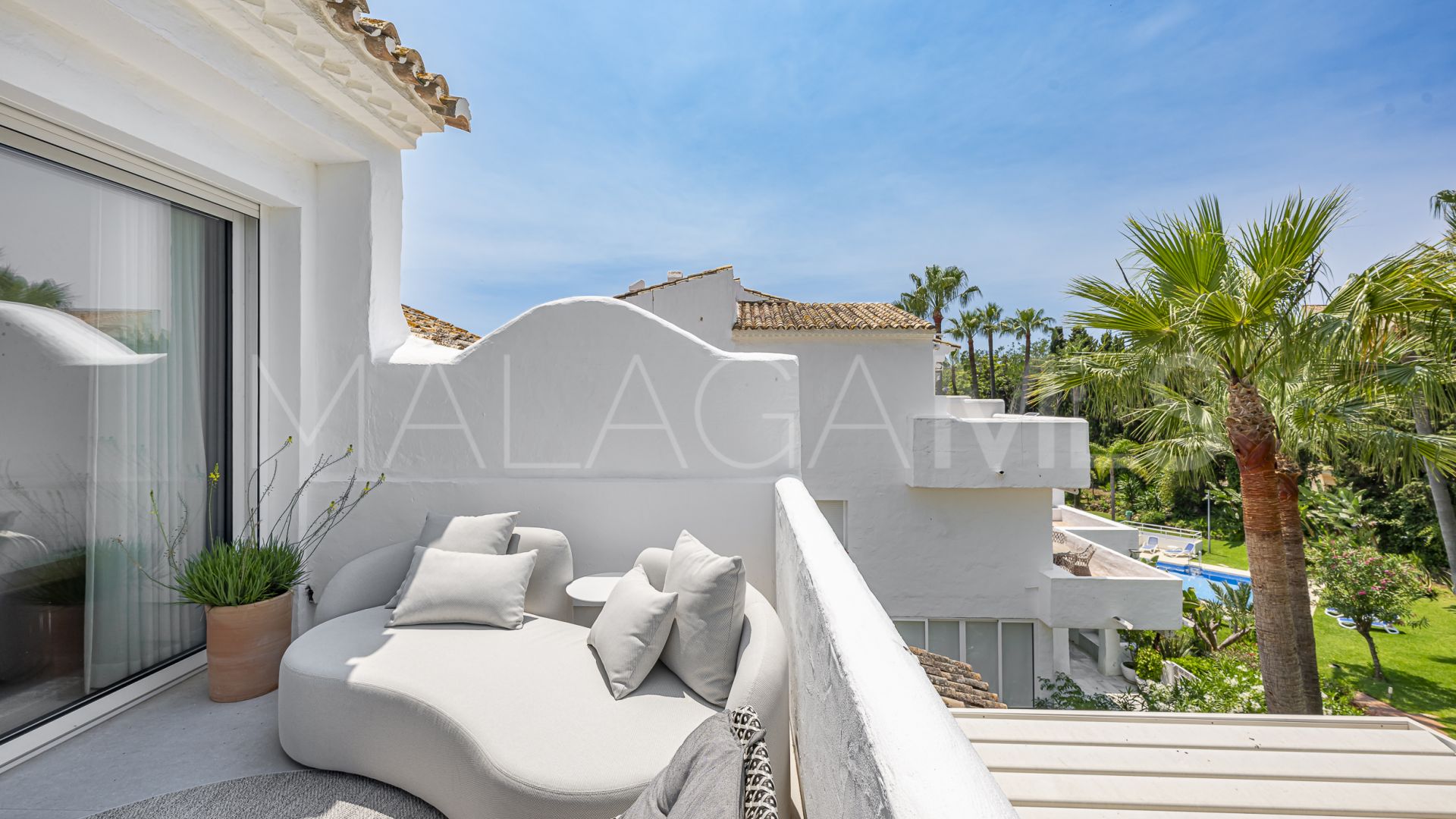 Apartamento for sale in Nueva Andalucia