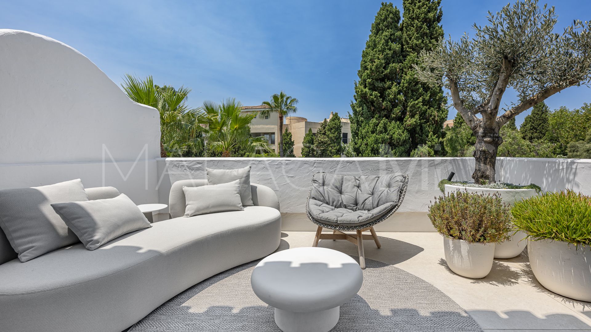 Apartamento for sale in Nueva Andalucia