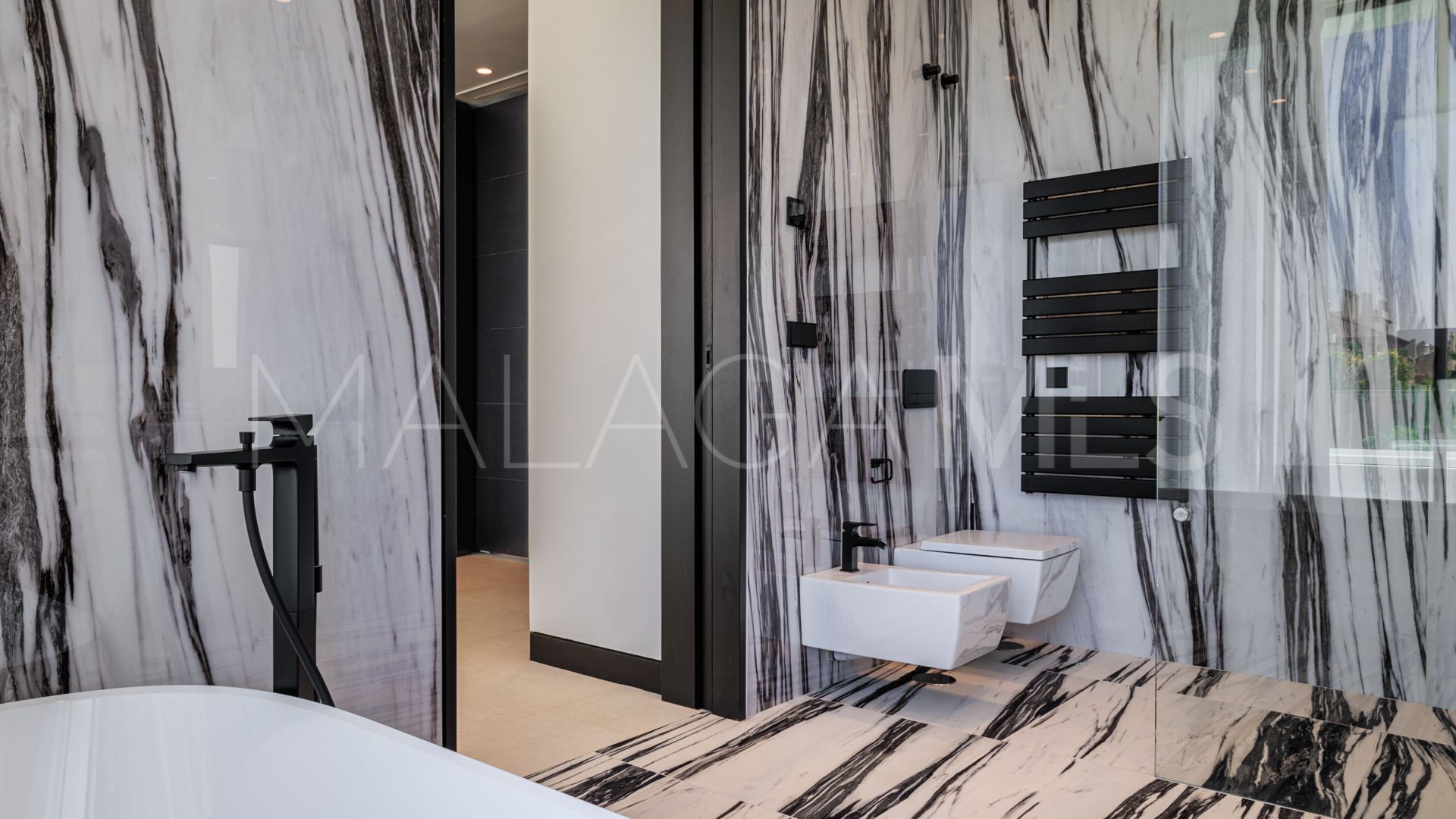 Las Lomas del Marbella Club, villa de 4 bedrooms a la venta