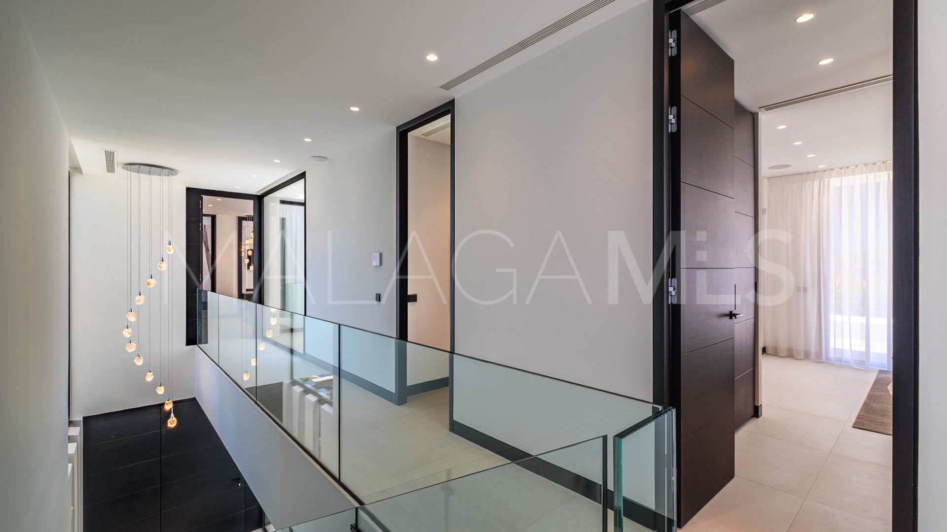 Las Lomas del Marbella Club, villa de 4 bedrooms a la venta